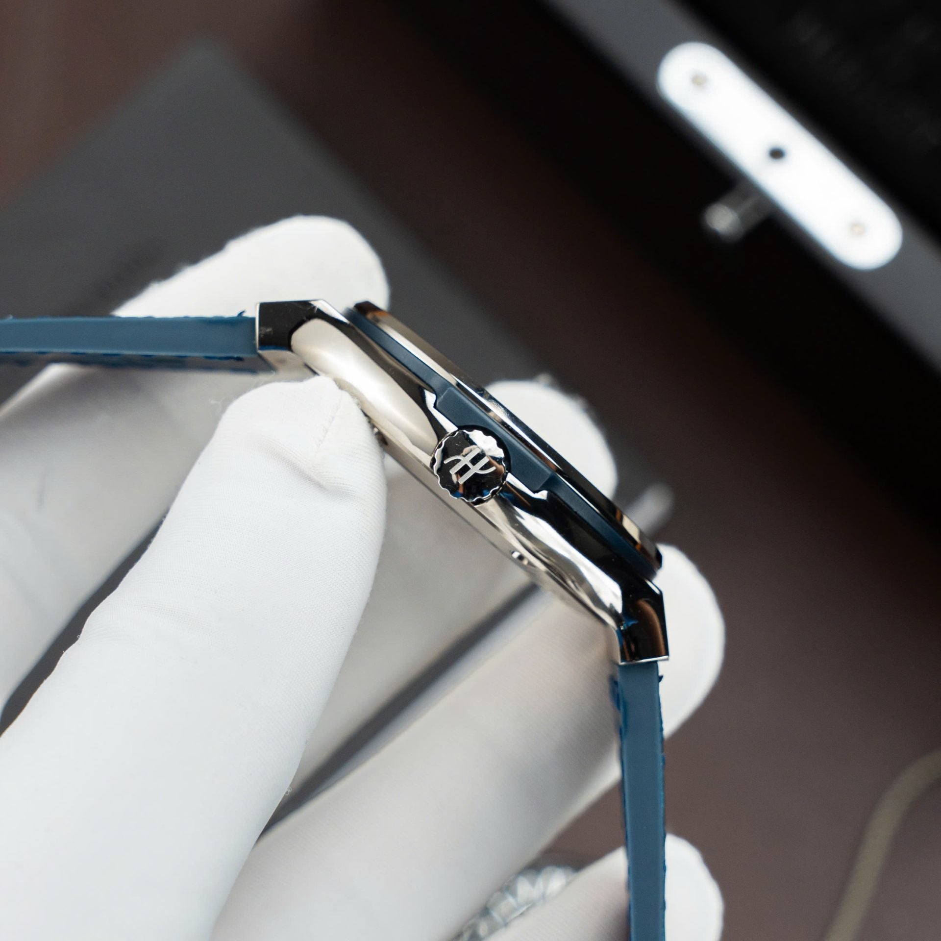 Hublot Classic Fusion Titanium Blue Watch Movement SW300 Crocodile Leather Strap 42mm - Image 6