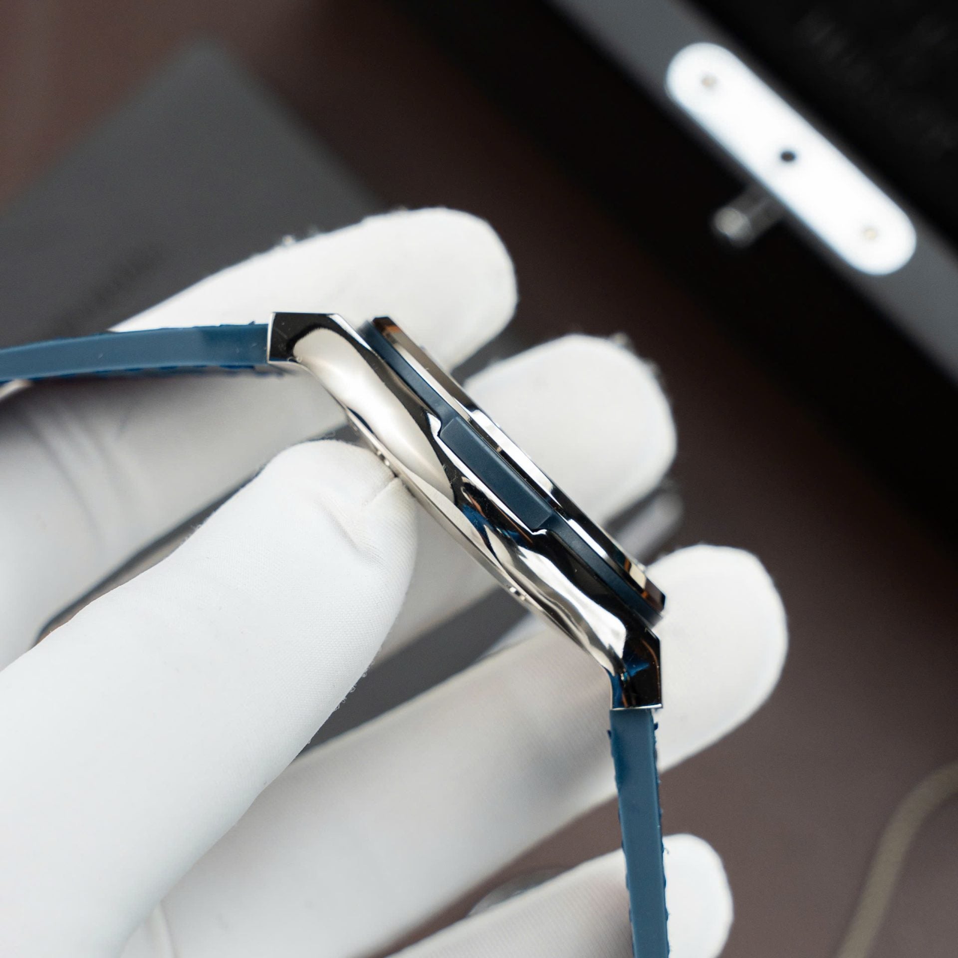 Hublot Classic Fusion Titanium Blue Watch Movement SW300 Crocodile Leather Strap 42mm - Image 7