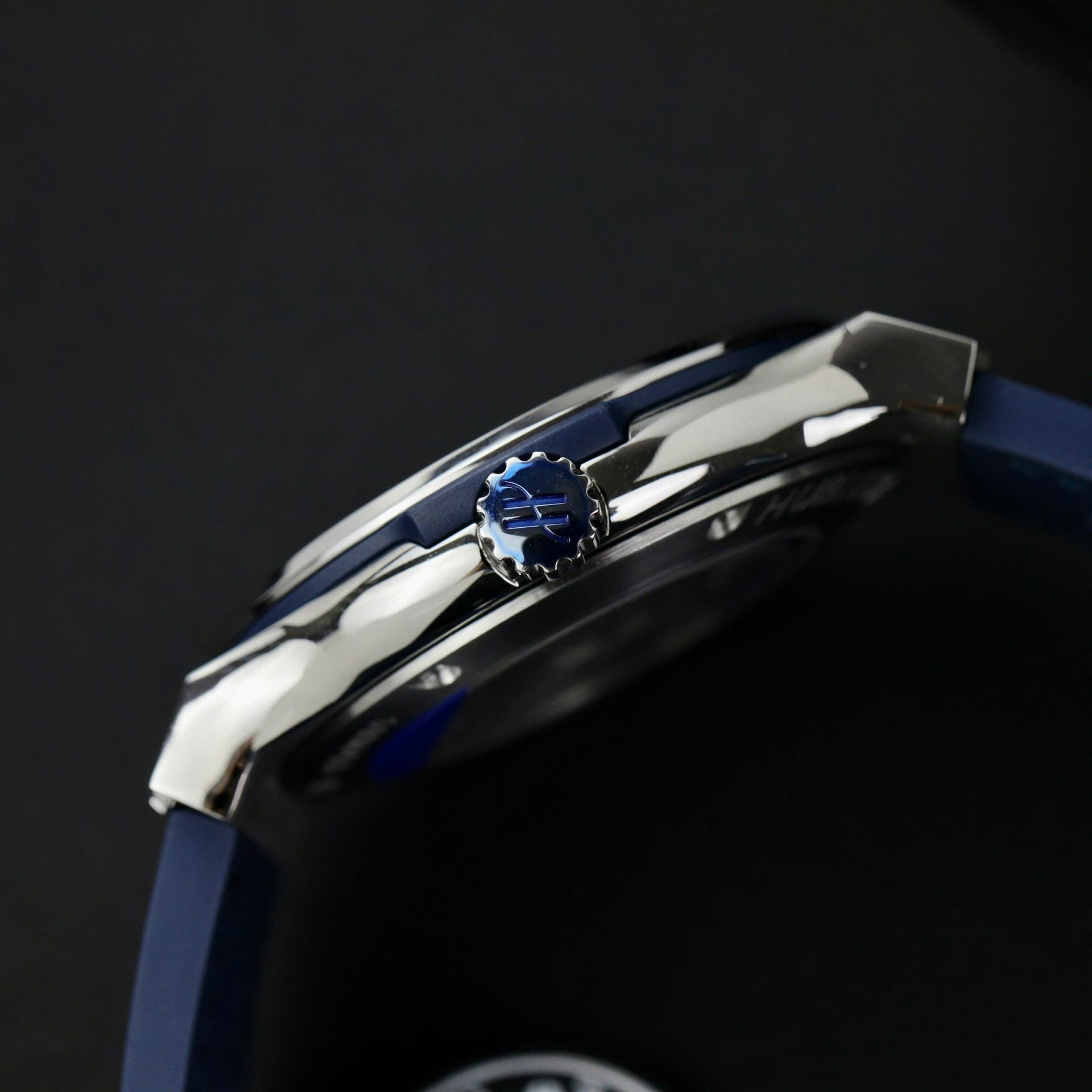 Hublot Classic Fusion Titanium Watch Blue Dial Moissanite Diamonds 42mm - Image 6