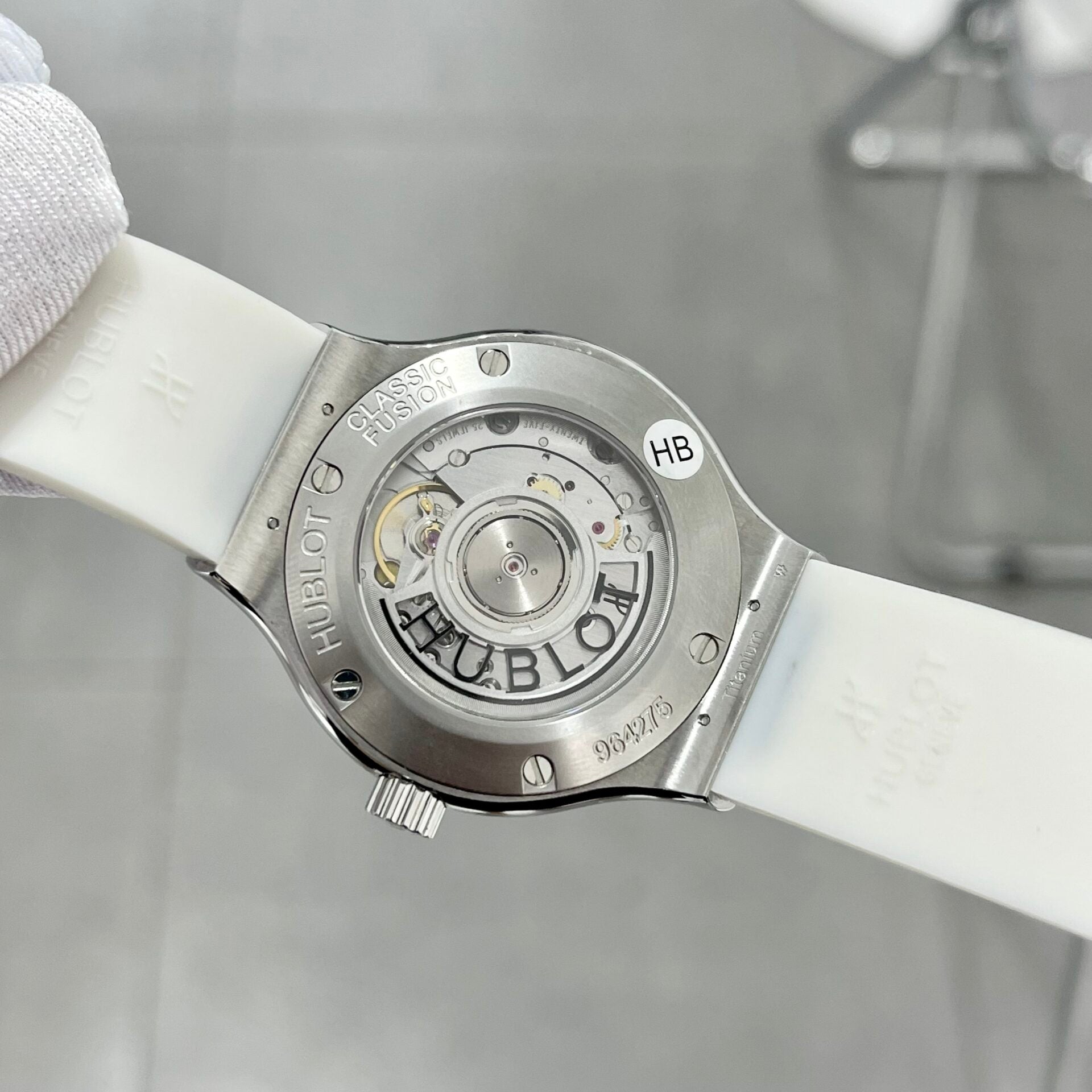 Hublot Classic Fusion White Rubber Strap Watch Swiss Movement 38mm - Image 5