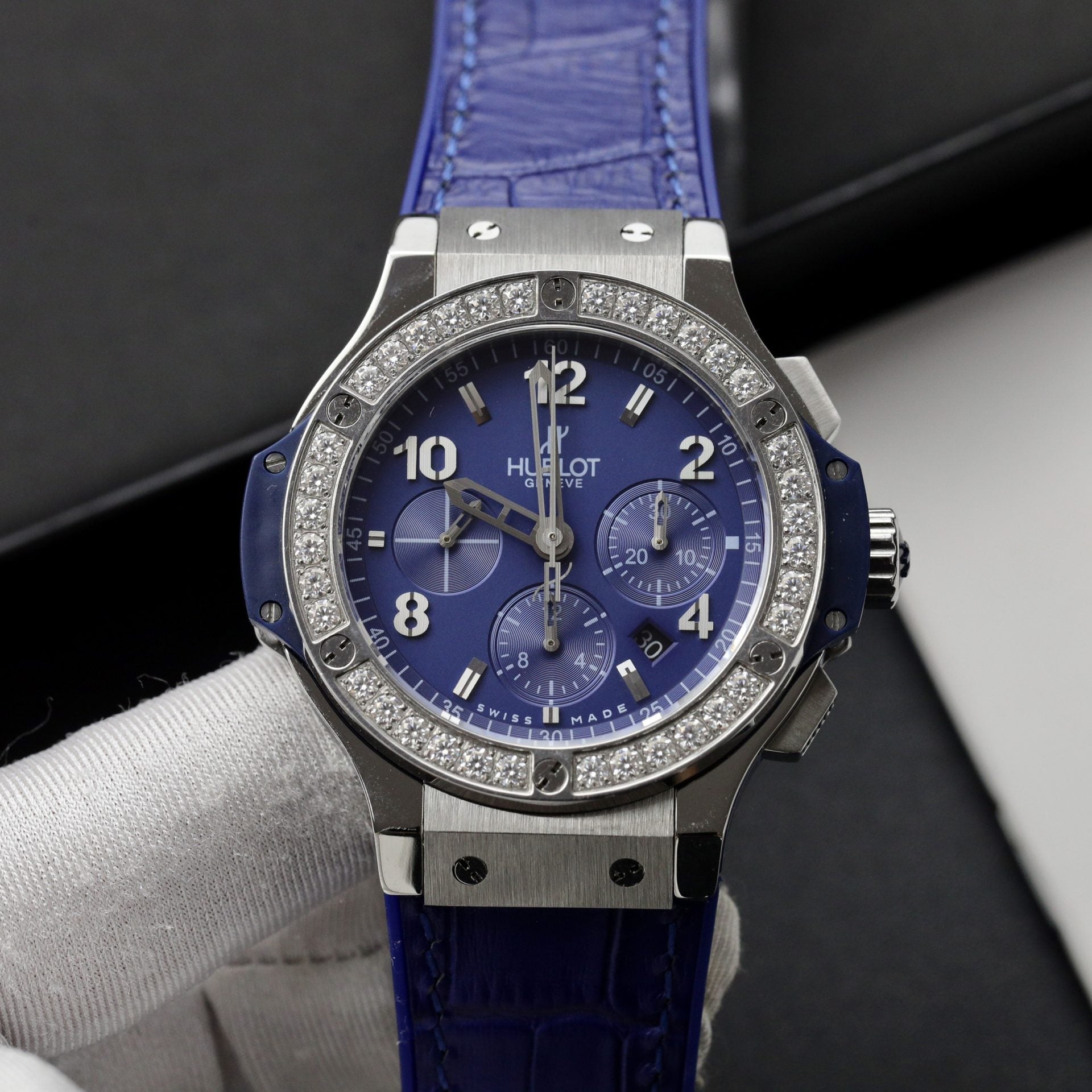 Hublot Watch Big Bang Chronograph Blue Moissanite Diamonds 44mm - Image 2