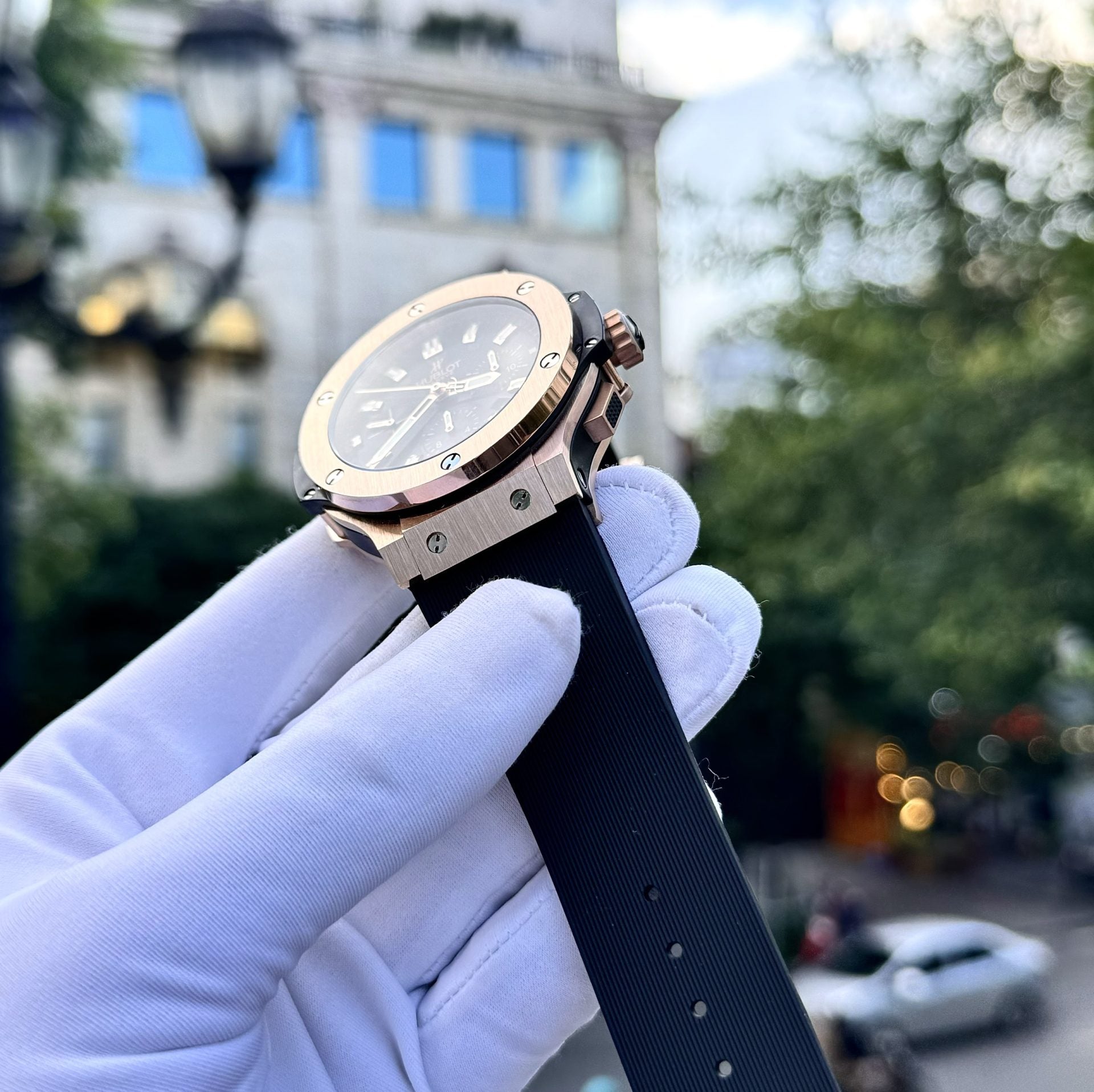 Hublot Watch Big Bang Chronograph King Gold Black Dial 44mm - Image 5