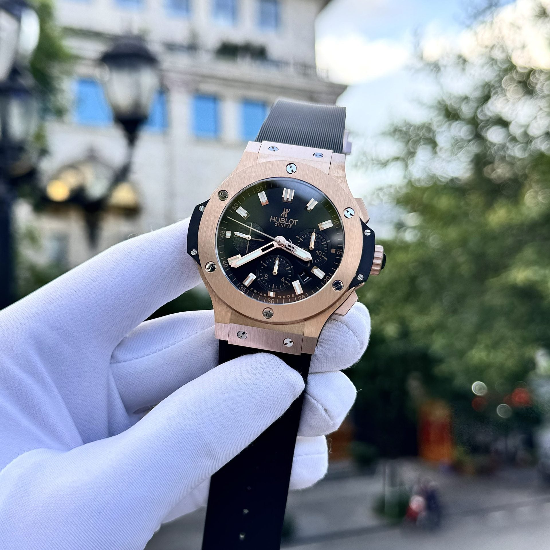 Hublot Watch Big Bang Chronograph King Gold Black Dial 44mm - Image 3