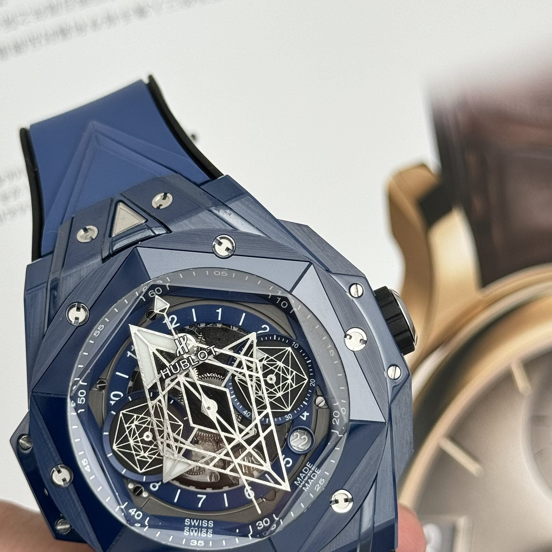 Hublot Watch Big Bang Sang Bleu II Blue Ceramic 45mm - Image 7