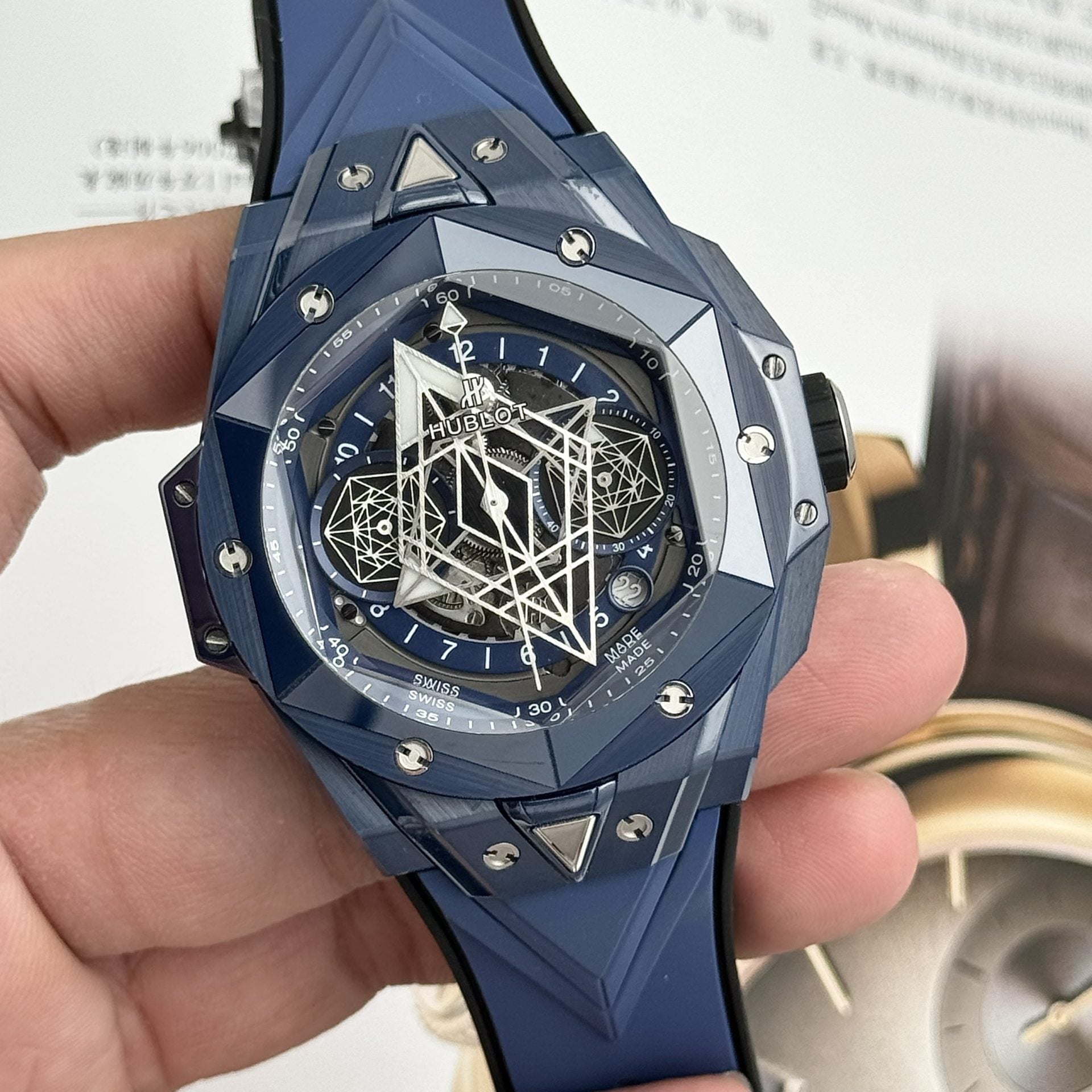 Hublot Watch Big Bang Sang Bleu II Blue Ceramic 45mm - Image 3