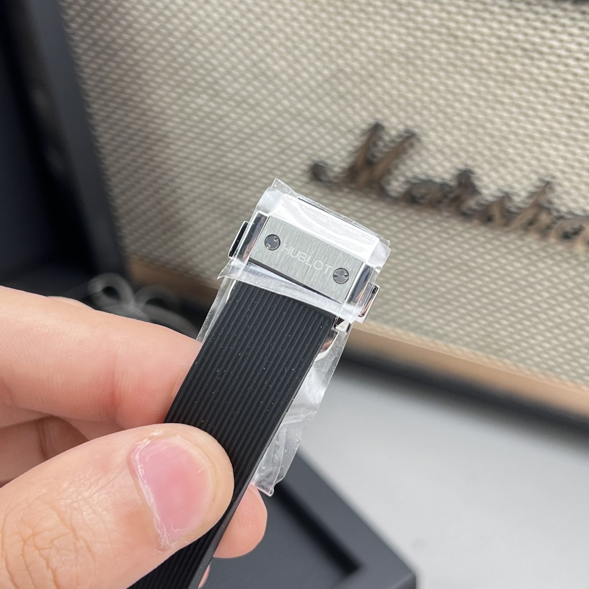 Hublot Classic Fusion Watch Black Dial Moissanite Diamonds 33mm - Image 6