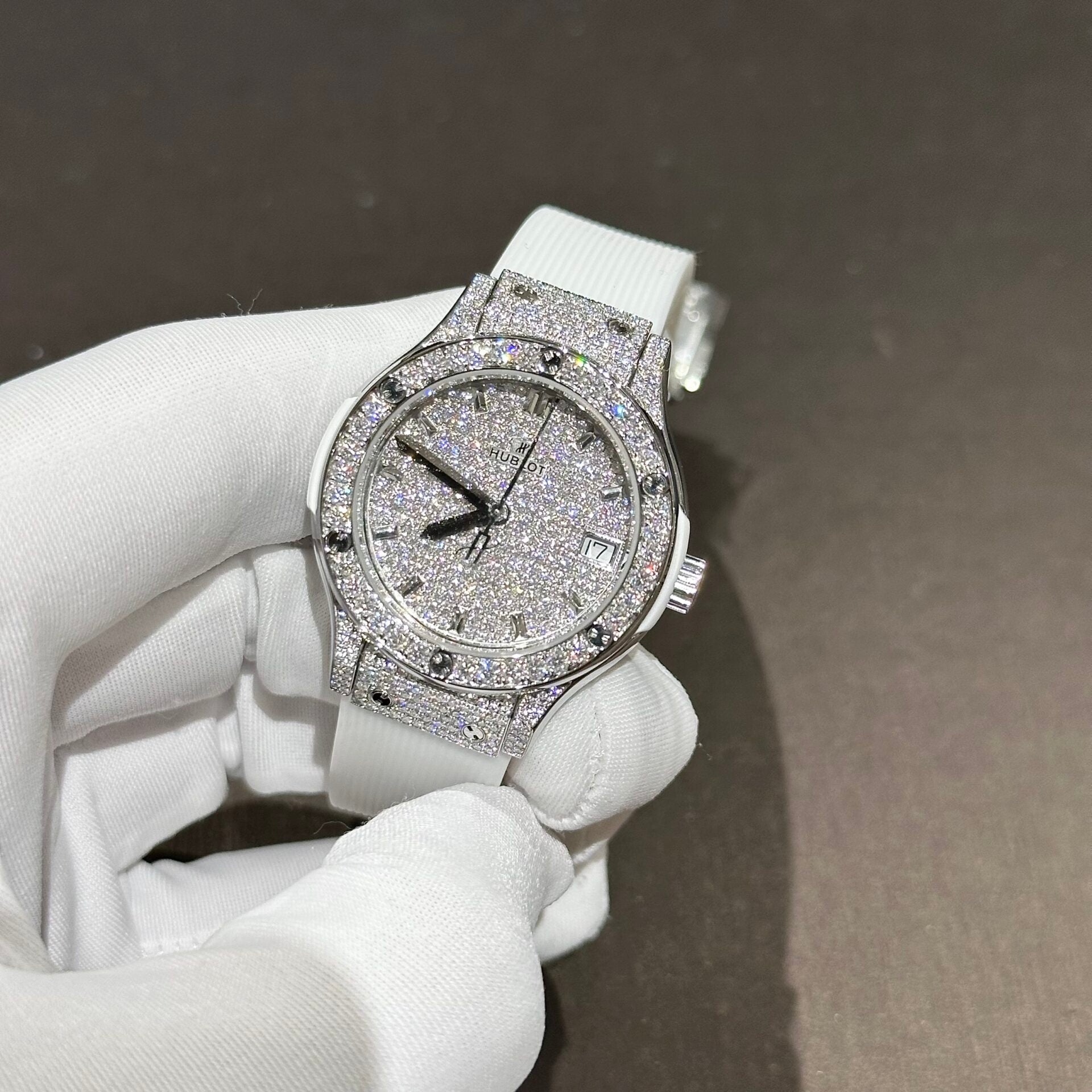 Hublot Classic Fusion Watch White Full Moissanite Diamonds 33mm - Image 2