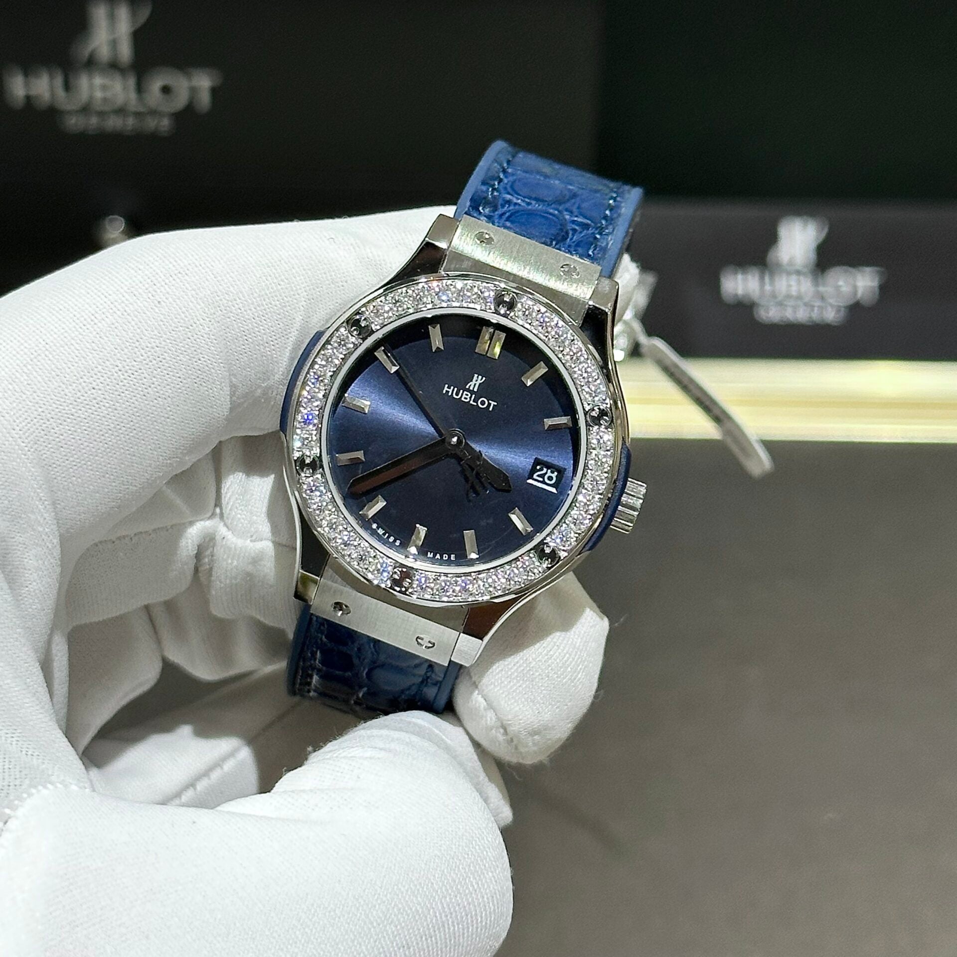 Hublot Classic Fusion Watch Blue With Moissanite Diamond 33mm - Image 3