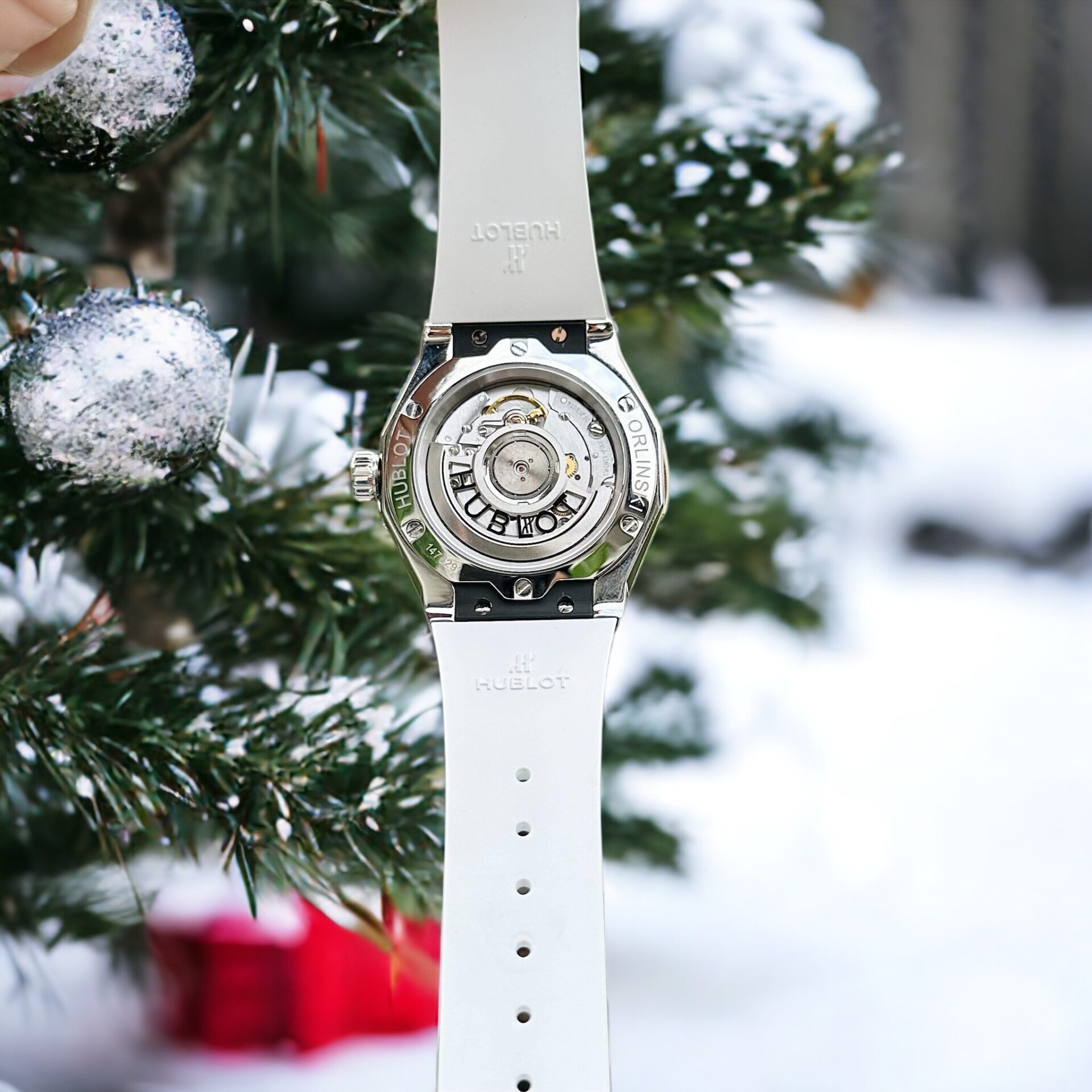 Hublot Watch Orlinski Moissanite Diamonds White Dial 40mm - Image 4