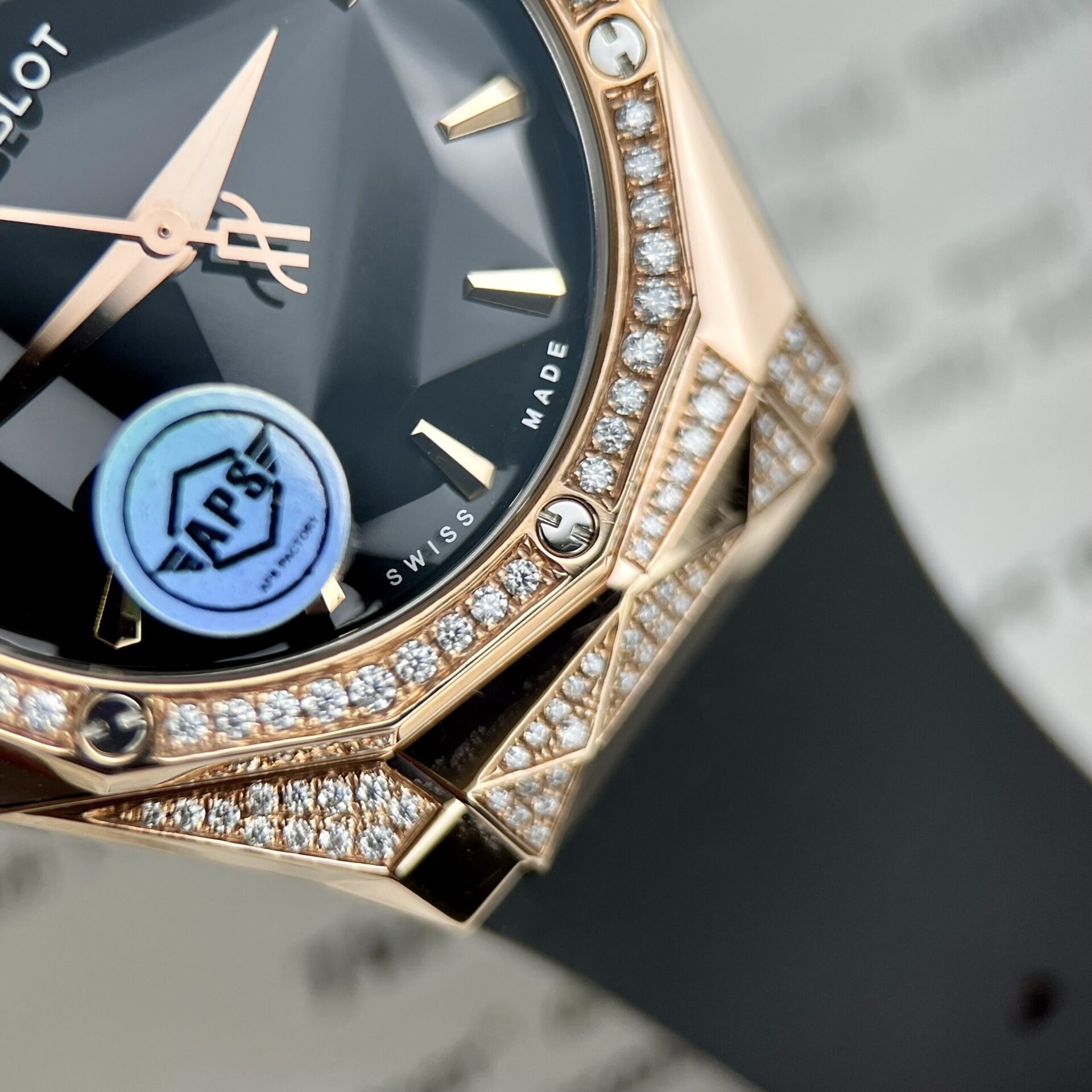 Hublot Orlinski King Gold Black Dial Moissanite Diamonds 40mm - Image 3