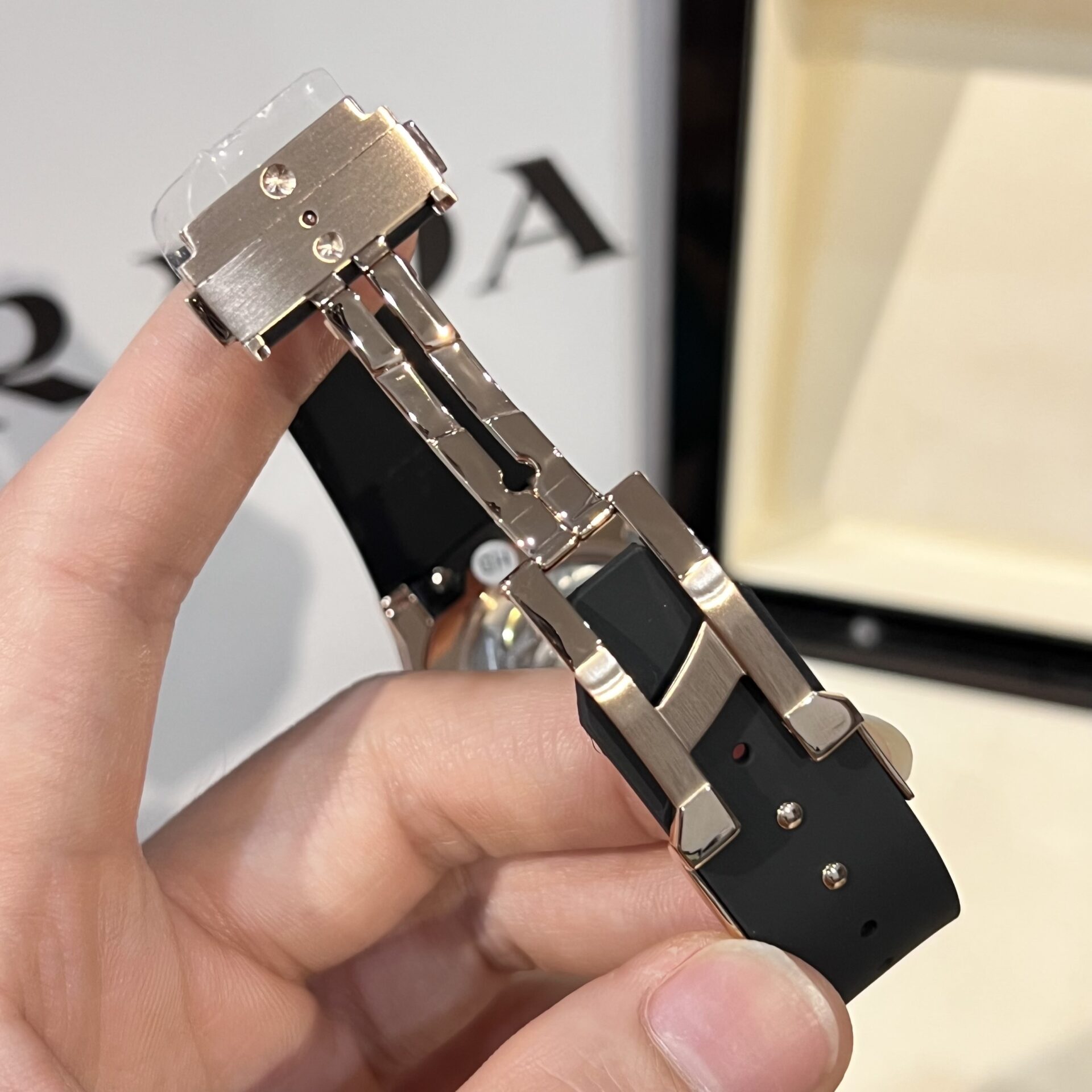 Hublot Watch Orlinski King Gold Black With Full Diamond Case 40mm - Image 5