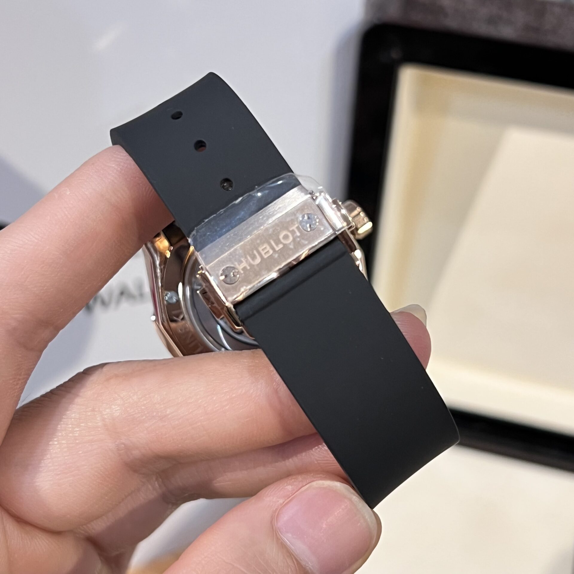 Hublot Watch Orlinski King Gold Black With Full Diamond Case 40mm - Image 6