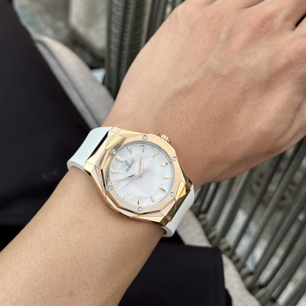 Đồng Hồ Hublot Orlinski King Gold Màu Trắng Rep 11 APS 40mm (1)