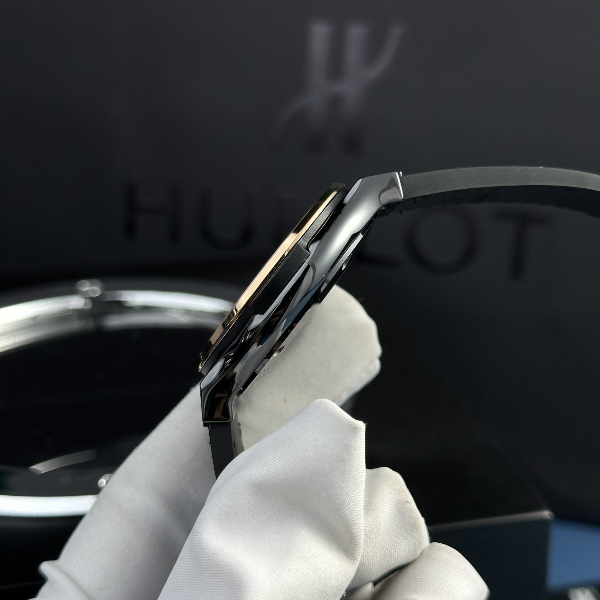 Hublot Watch Classic Fusion Ceramic Demi King Gold 42mm - Image 5