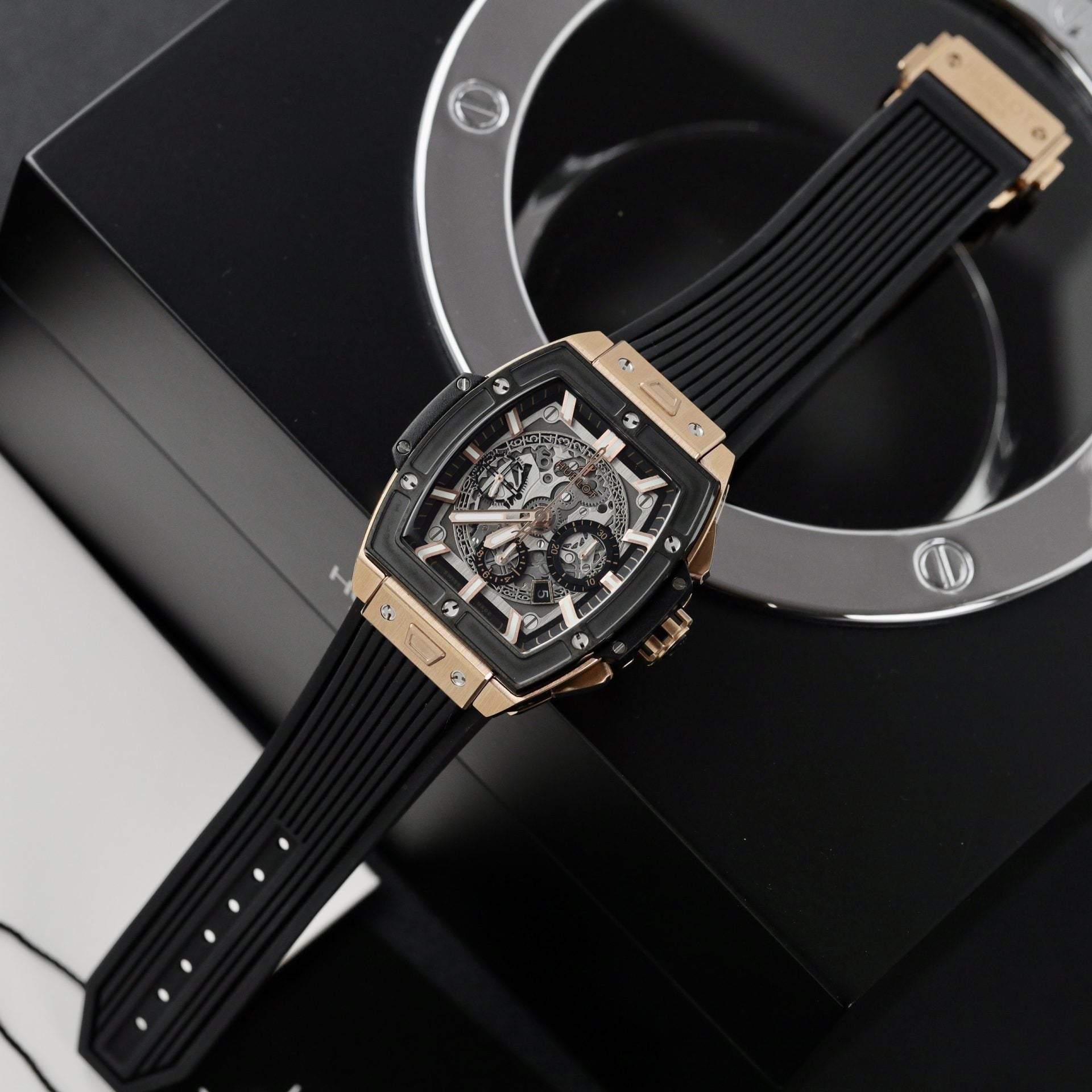 Hublot Watch Spirit Of Big Bang King Gold Black Dial 42mm - Image 2