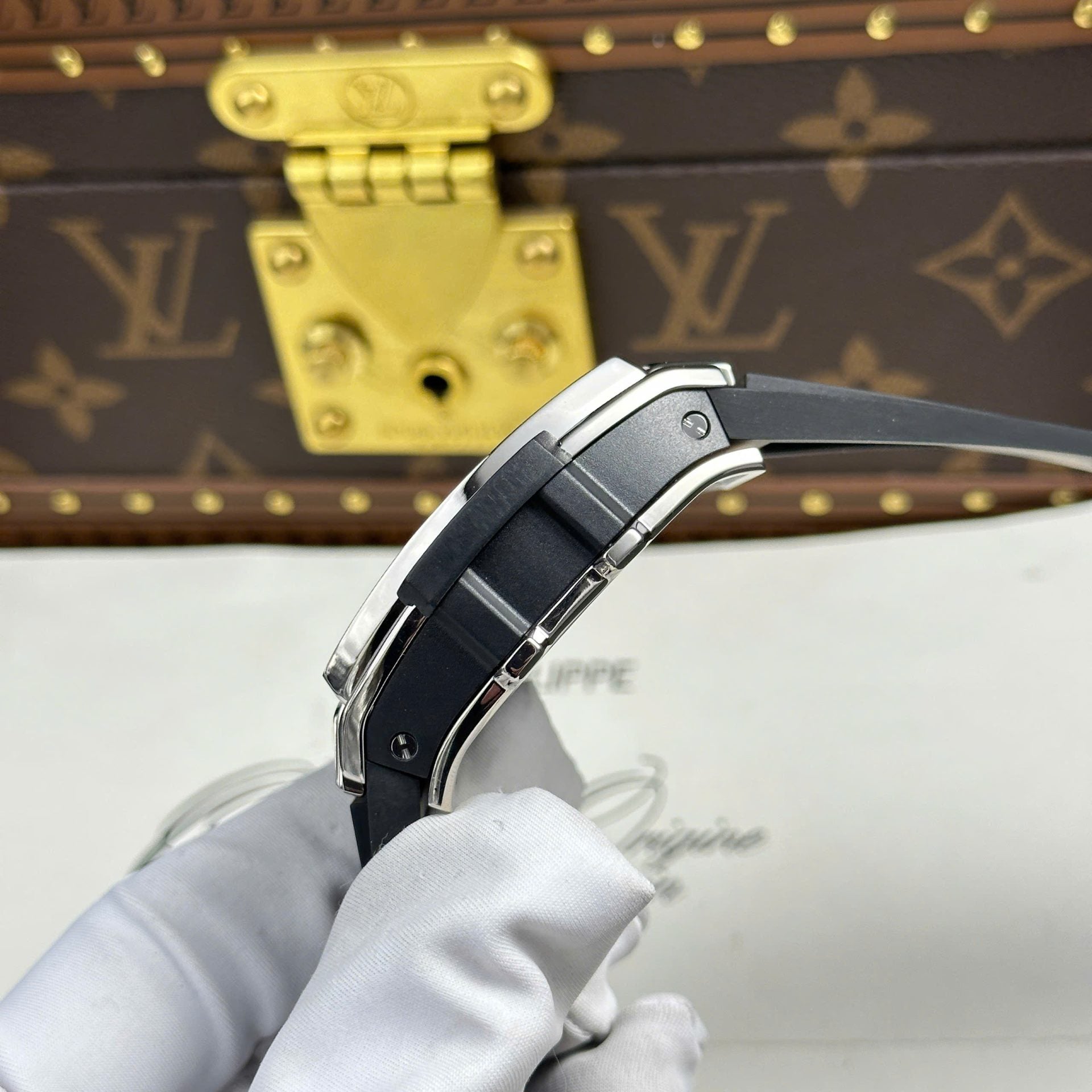 Hublot Spirit Of Big Bang Titanium Watch Rubber Strap 42mm - Image 8