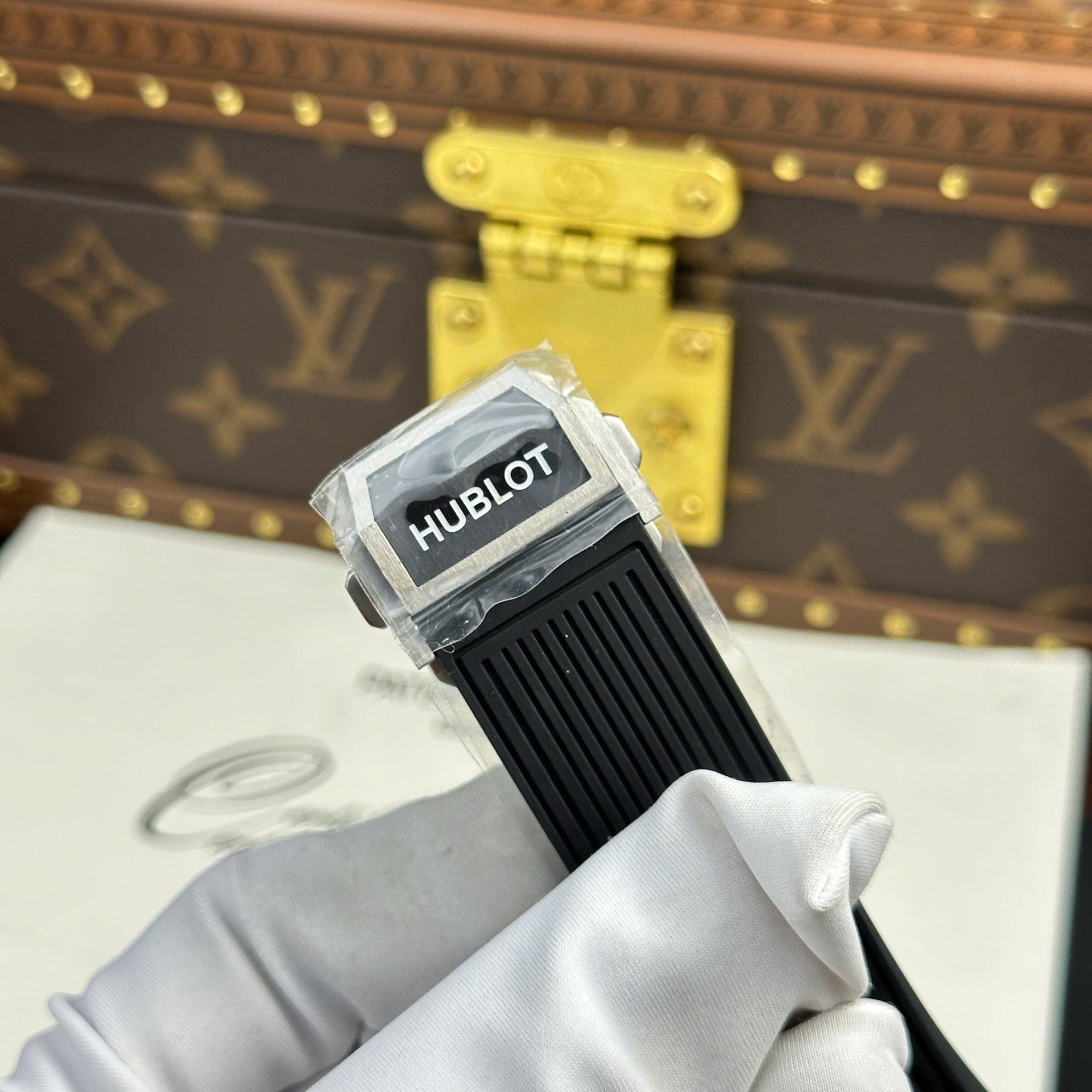 Hublot Spirit Of Big Bang Titanium Watch Rubber Strap 42mm - Image 9