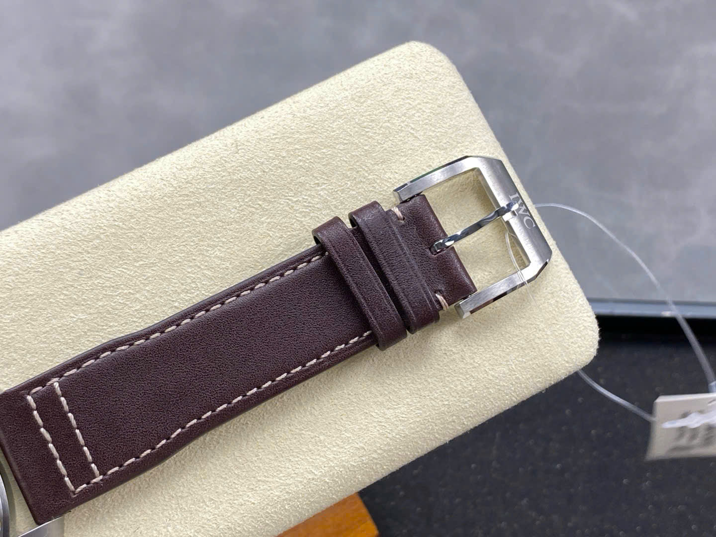 IWC Schaffhausen Pilot’s Mark XX Green Dial Watch 40mm - Image 8