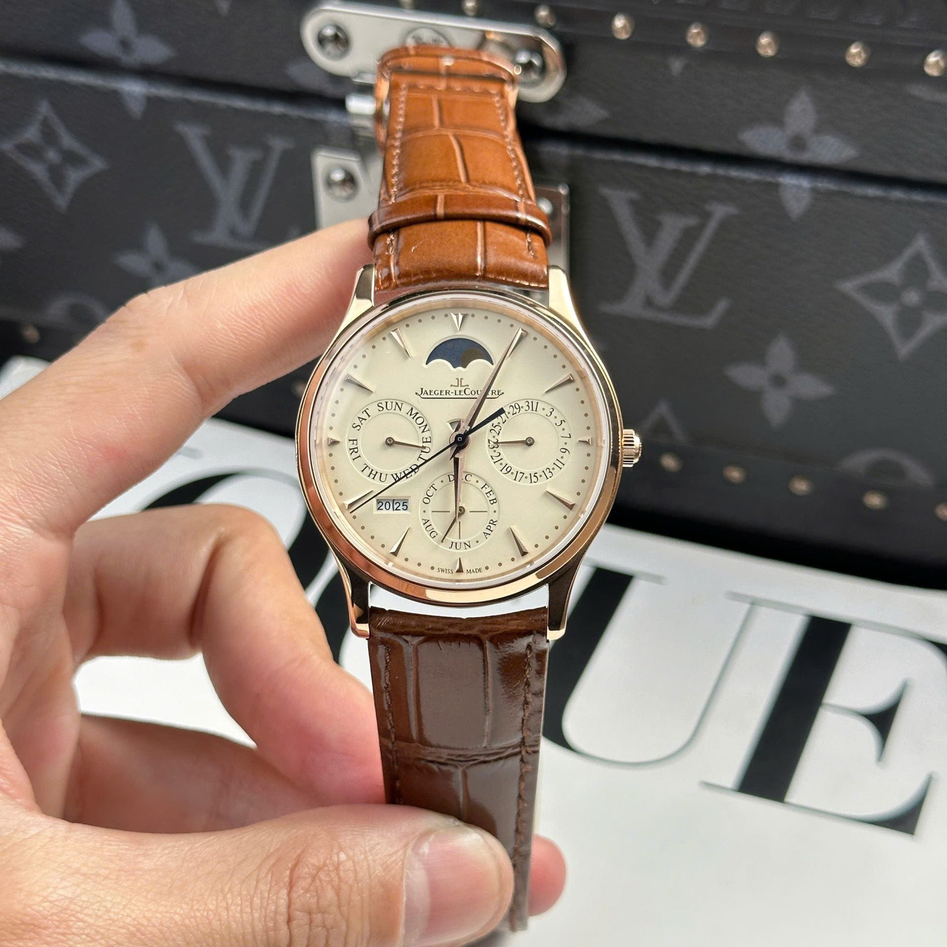Jaeger LeCoultre Watch Ultrathin Perpetual Calendar Leather Strap 39mm - Image 2