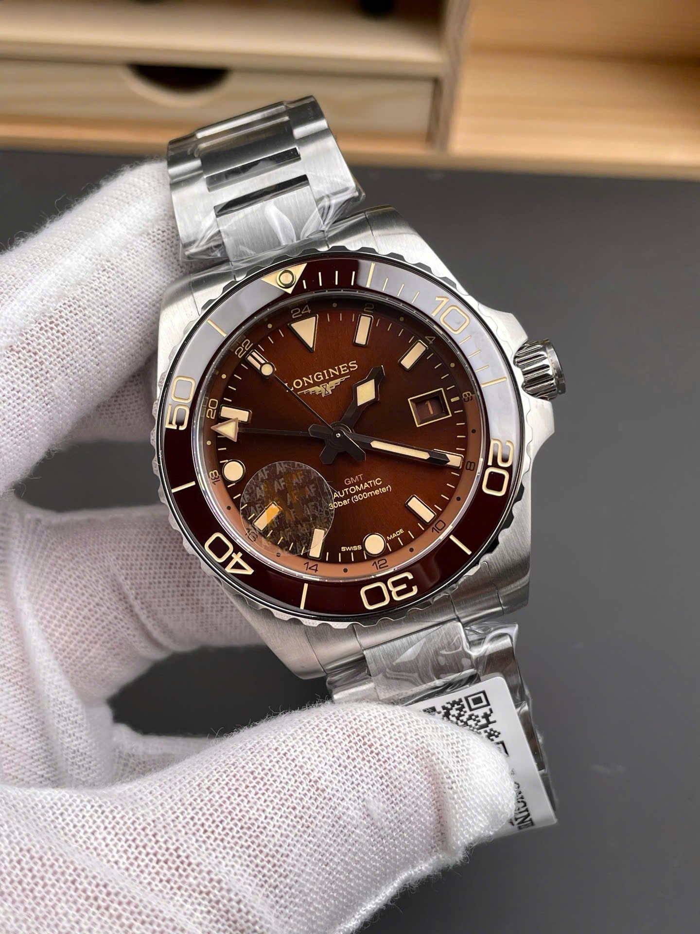 Longines HydroConquest Watch Brown Dial 41mm - Image 2