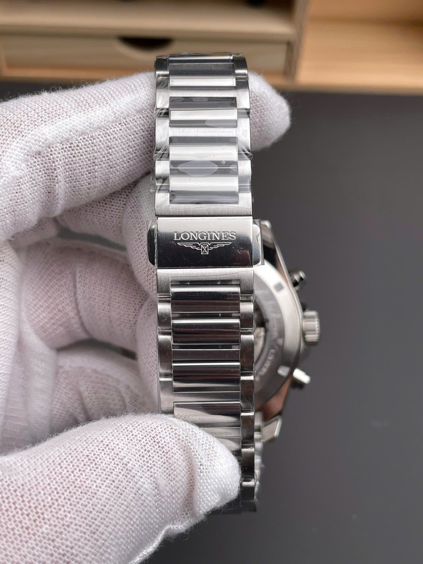 Longines HydroConquest Watch Brown Dial 41mm - Image 8