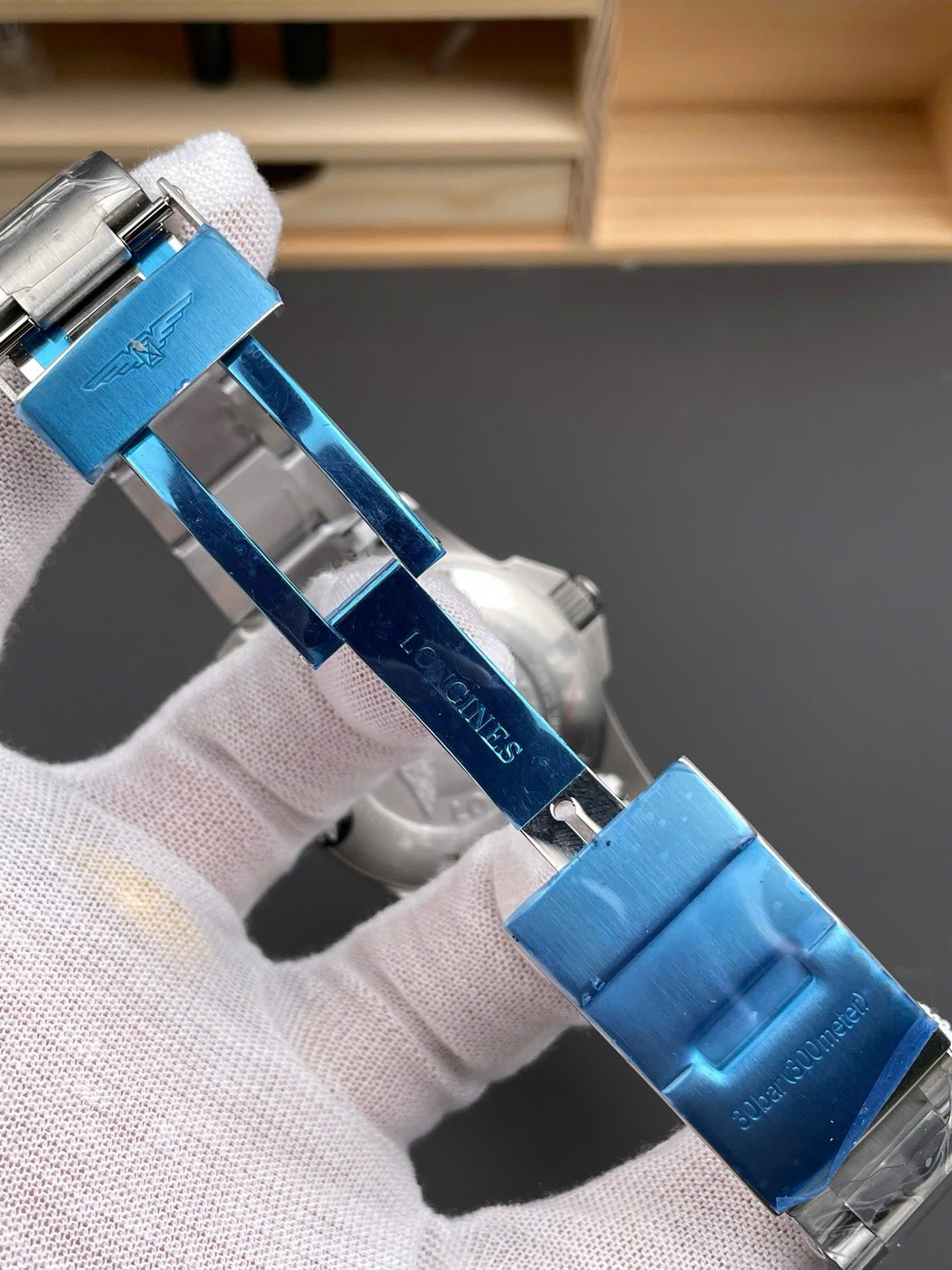 Longines Watch HydroConquest Gray Dial Automatic Swiss Movement 43mm - Image 7