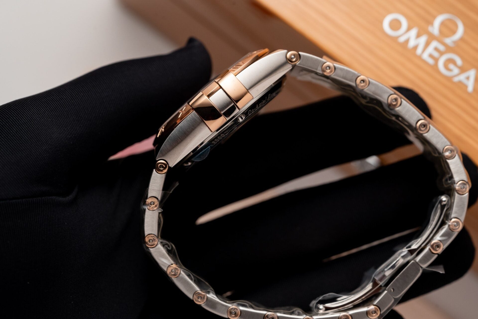 Omega Constellation Brown Dial Watch 38mm - Image 6