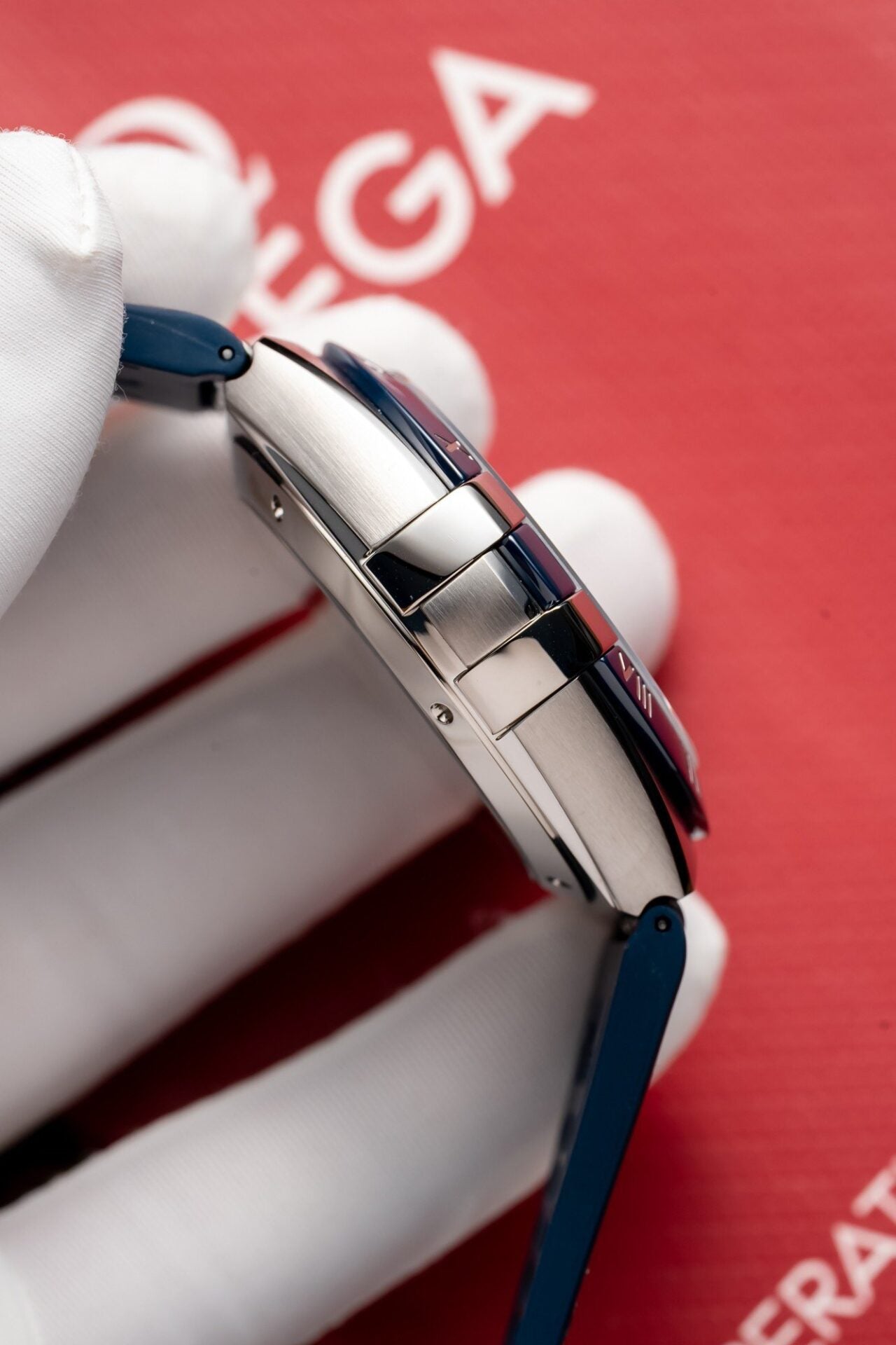 Omega Constellation Watch Blue Dial Leather Strap 41mm - Image 7