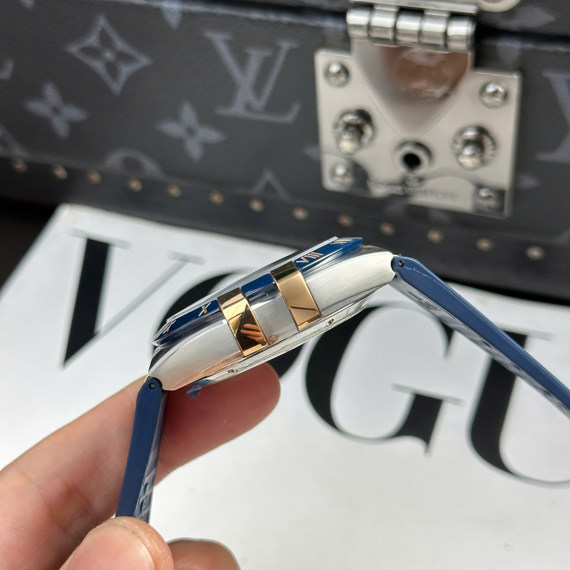 Omega Constellation Watch Bezel Ceramic Blue 41mm - Image 7