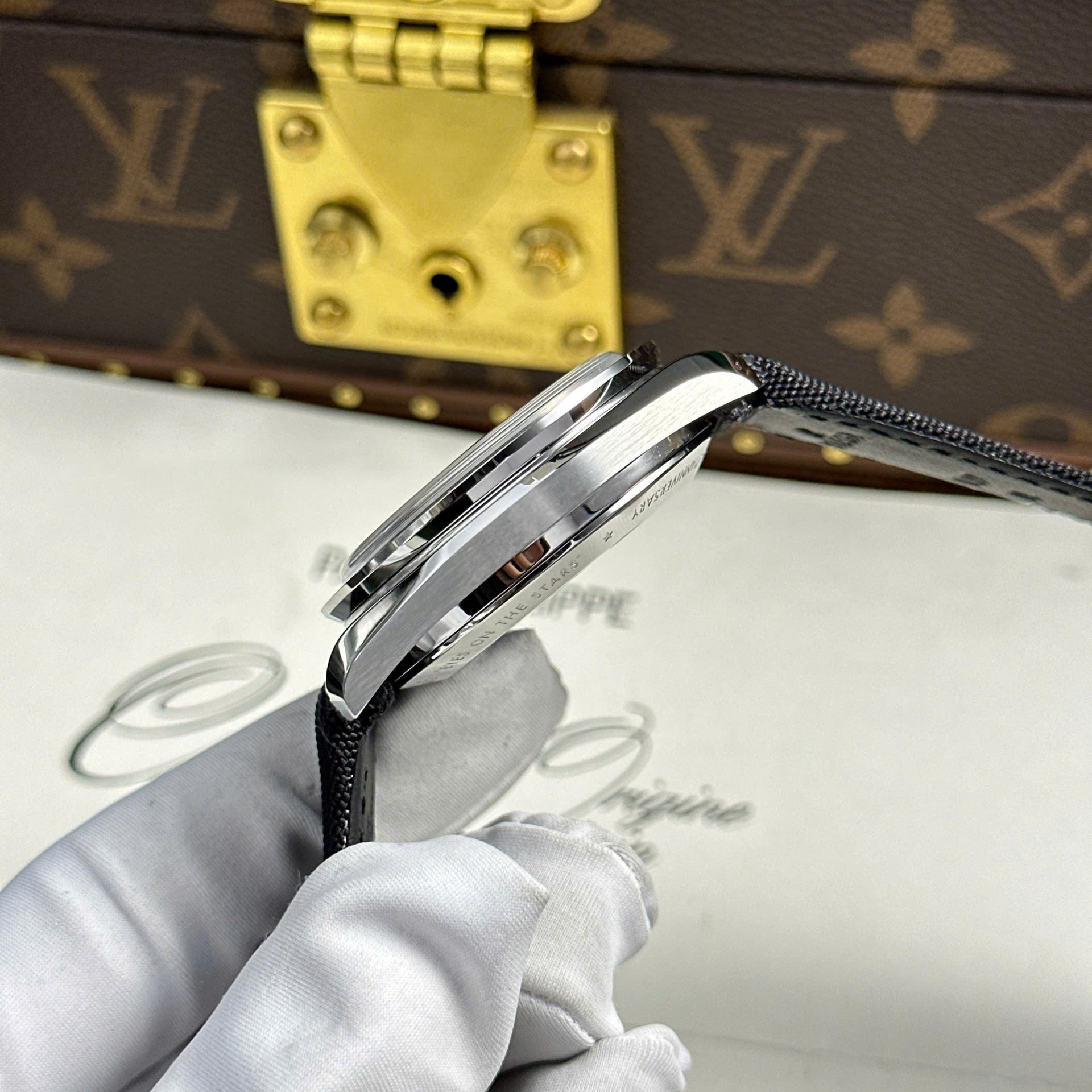 Omega Watch Speedmaster Apollo 13 Silver Snoopy Manual Winding 42mm - Image 7