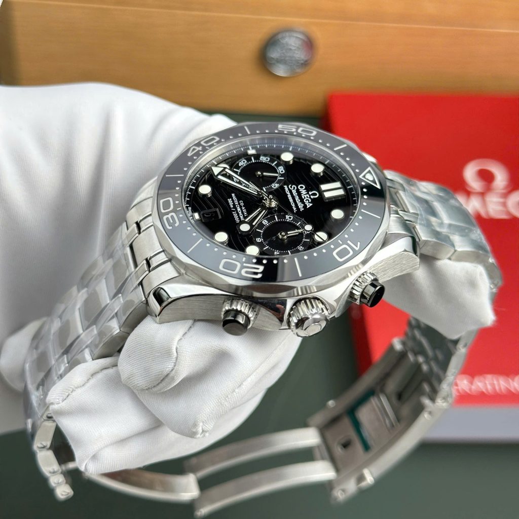 Omega Watch Seamaster Diver 300M Chronograph Dial Black 44mm - Image 5