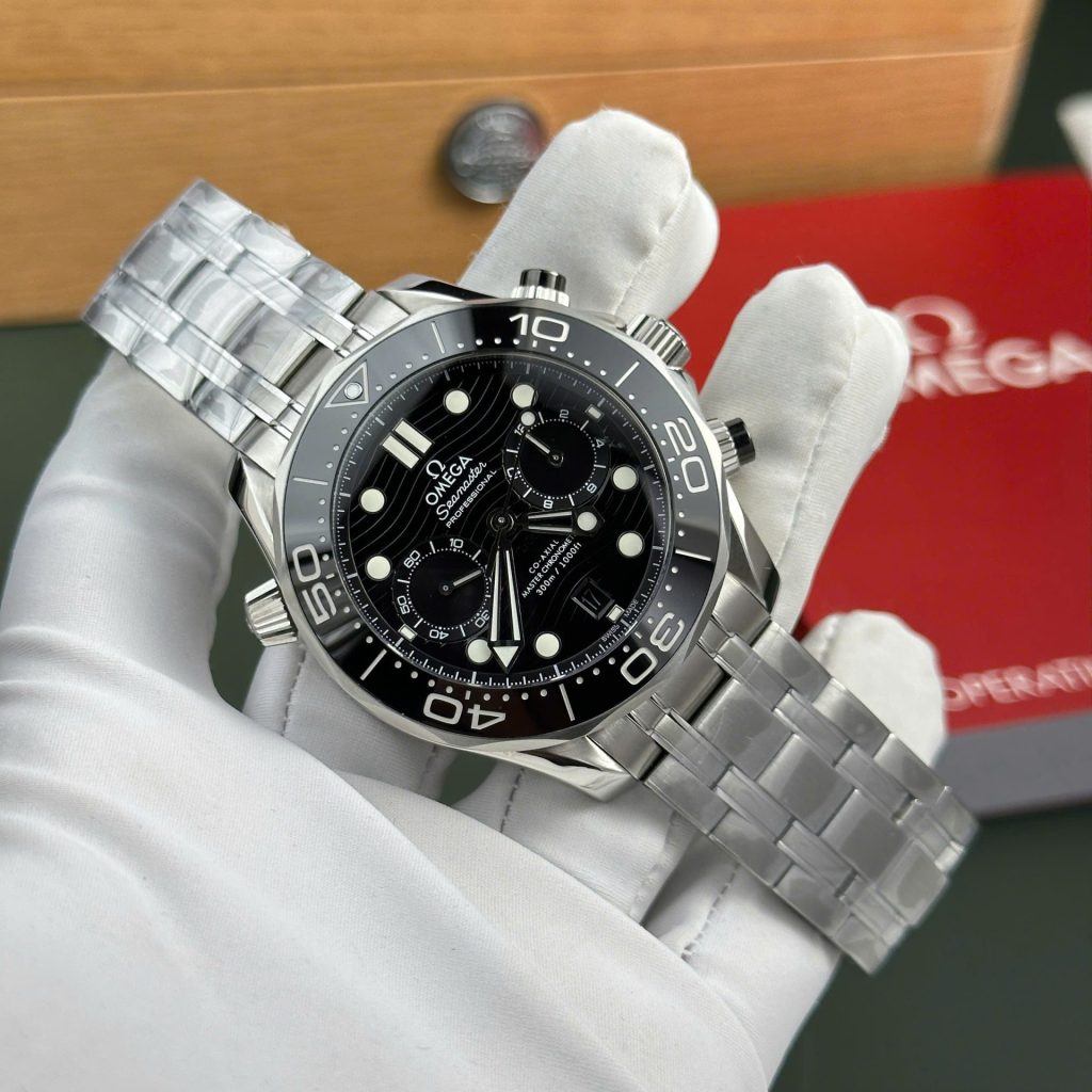 Omega Watch Seamaster Diver 300M Chronograph Dial Black 44mm - Image 3