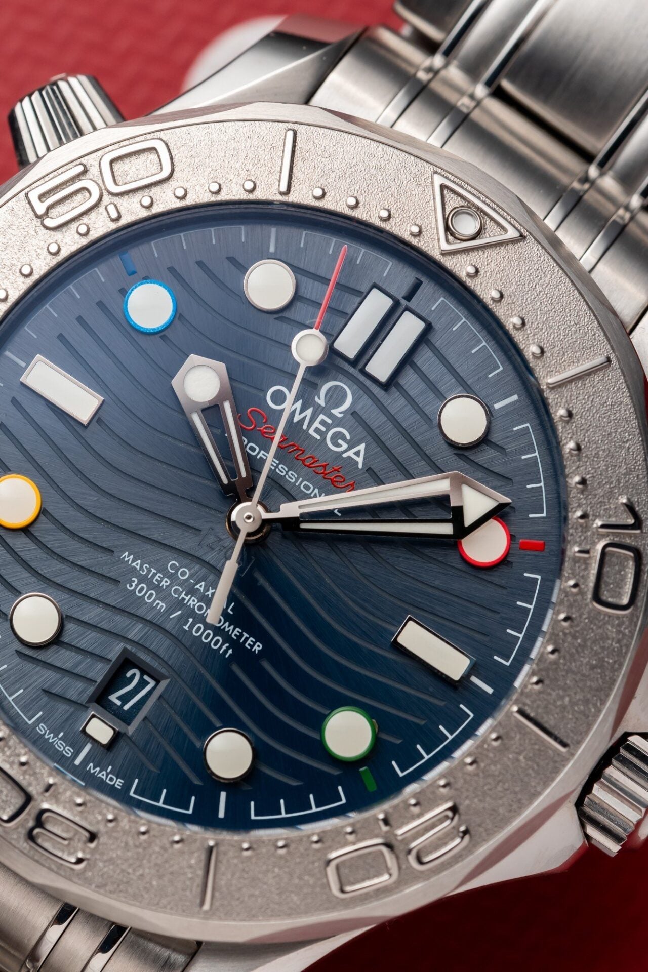 Omega Seamaster 007 Watch Blue Dial 41mm - Image 3