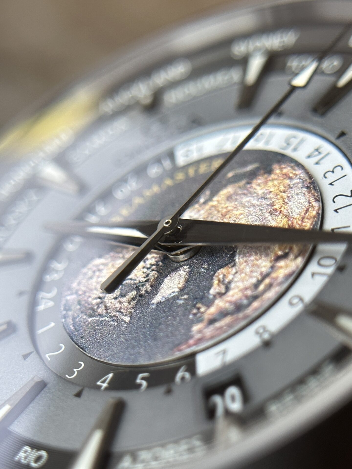 Omega Watch Seamaster Aqua Terra Gray Dial 43mm - Image 4