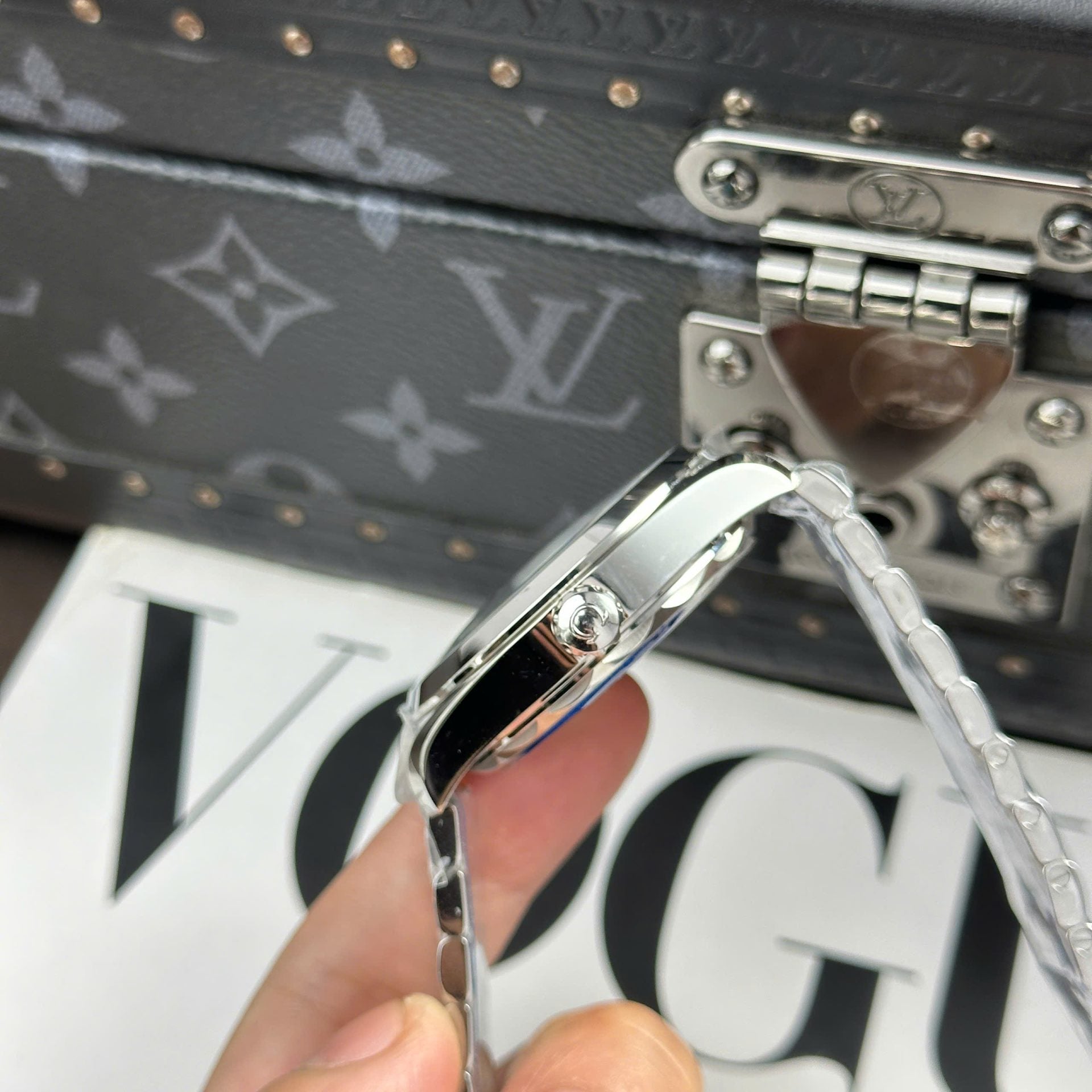 Omega Seamaster Co-Axial Watch Blue Dial Automatic 41mm - Image 8