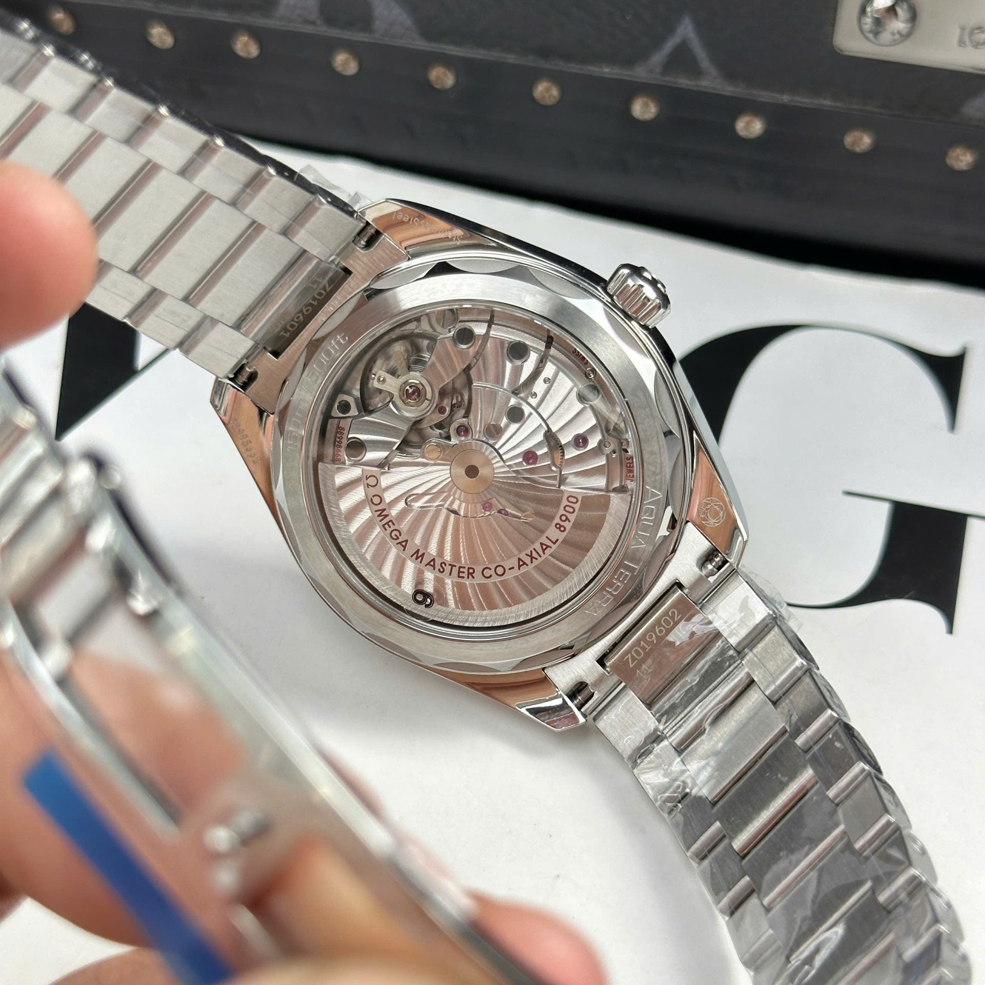 Omega Seamaster Co-Axial Watch Blue Dial Automatic 41mm - Image 10