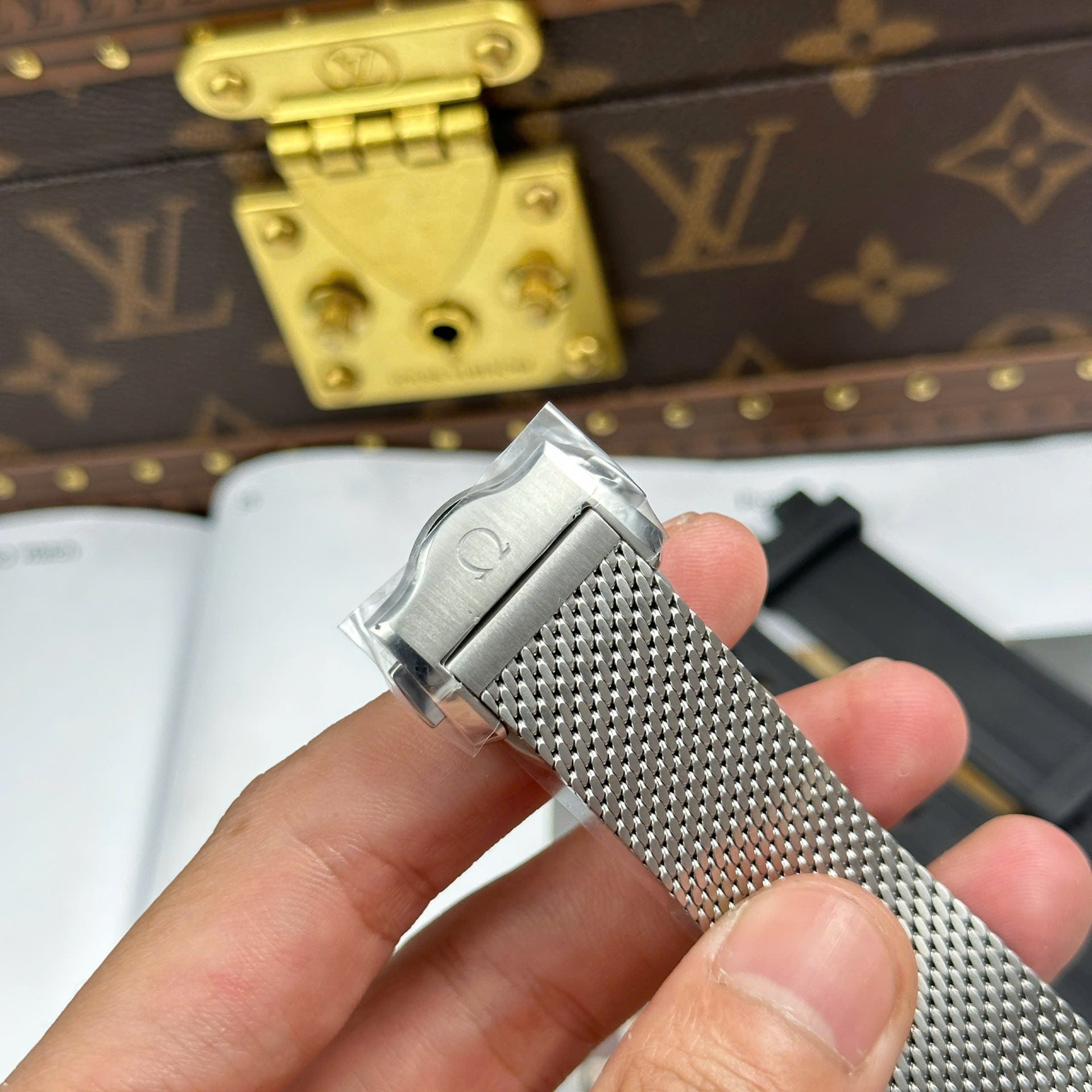 Omega Seamaster Diver 300m Watch Gray Dial 42mm - Image 11