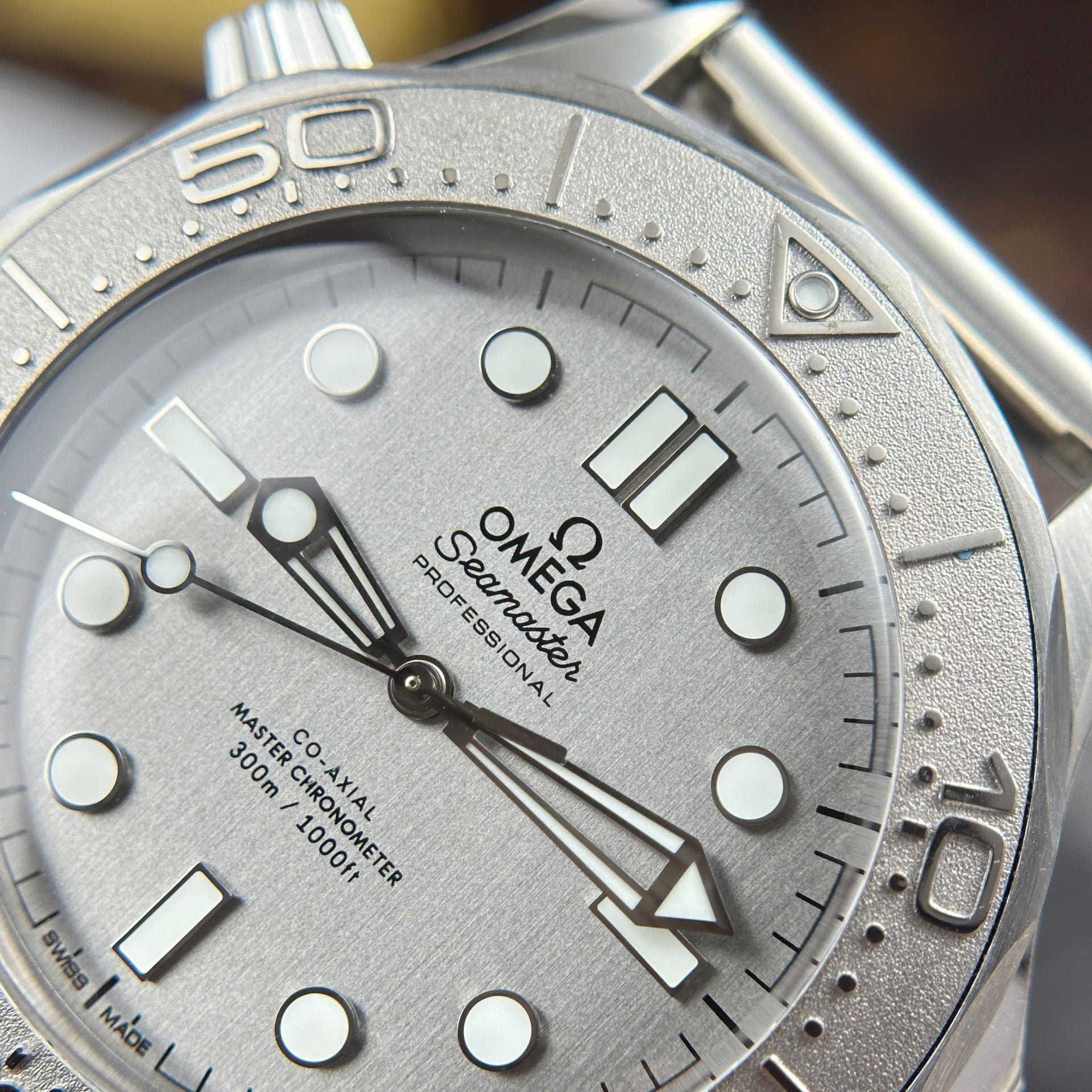 Omega Seamaster Diver 300m Watch Gray Dial 42mm - Image 5