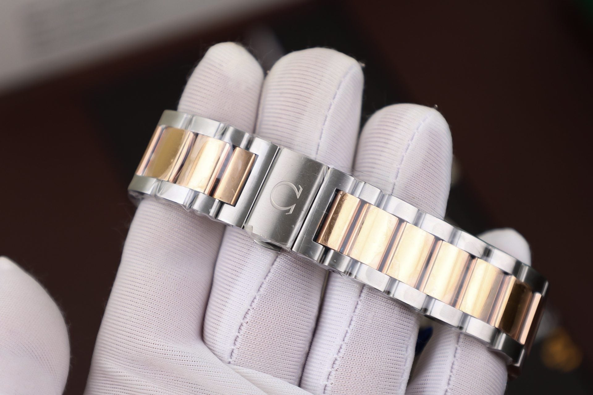 Omega Seamaster Watch Chocolate Dial 41.5mm - Image 5