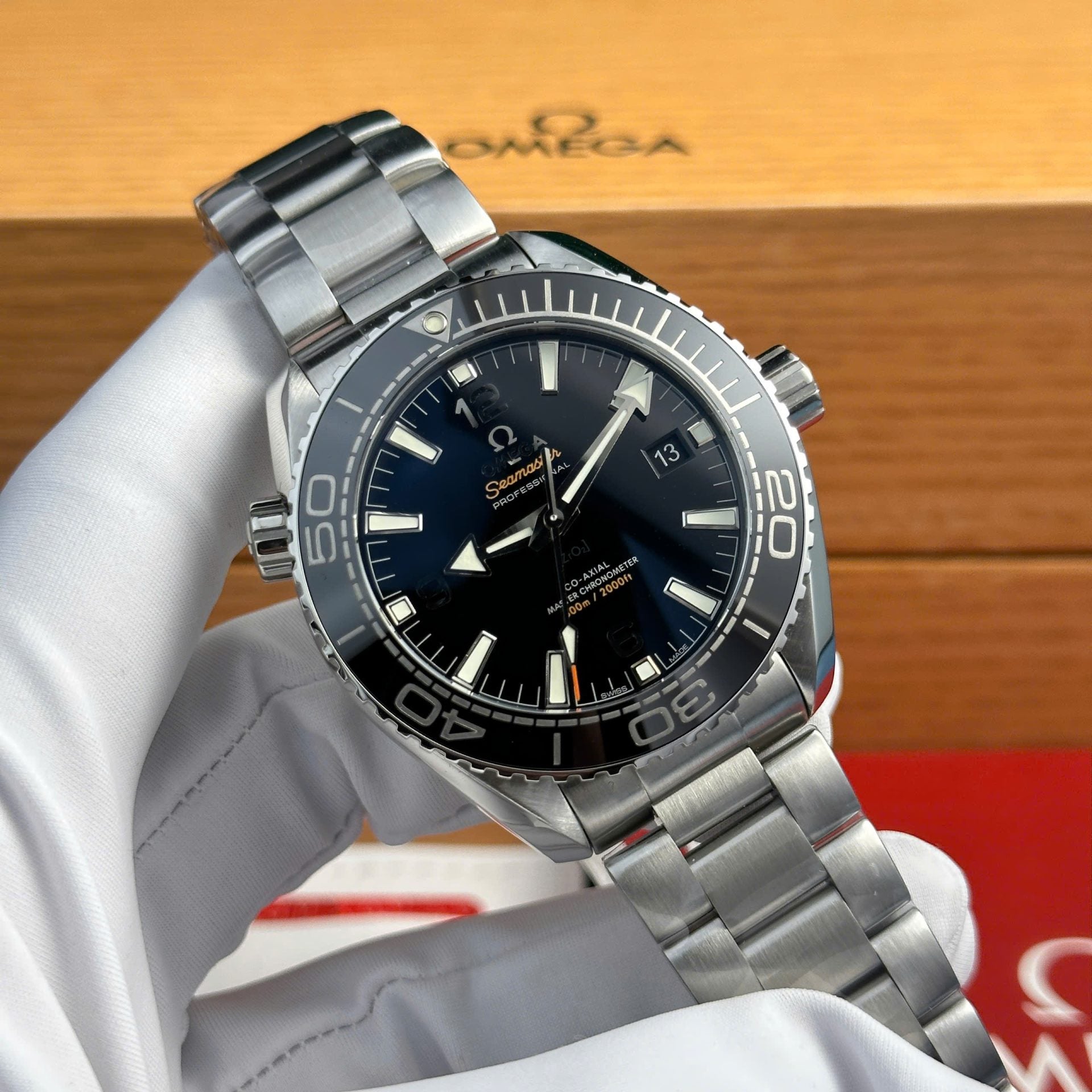 Omega Seamaster Planet Ocean 600M Watch Metal Wire 43.5mm - Image 2