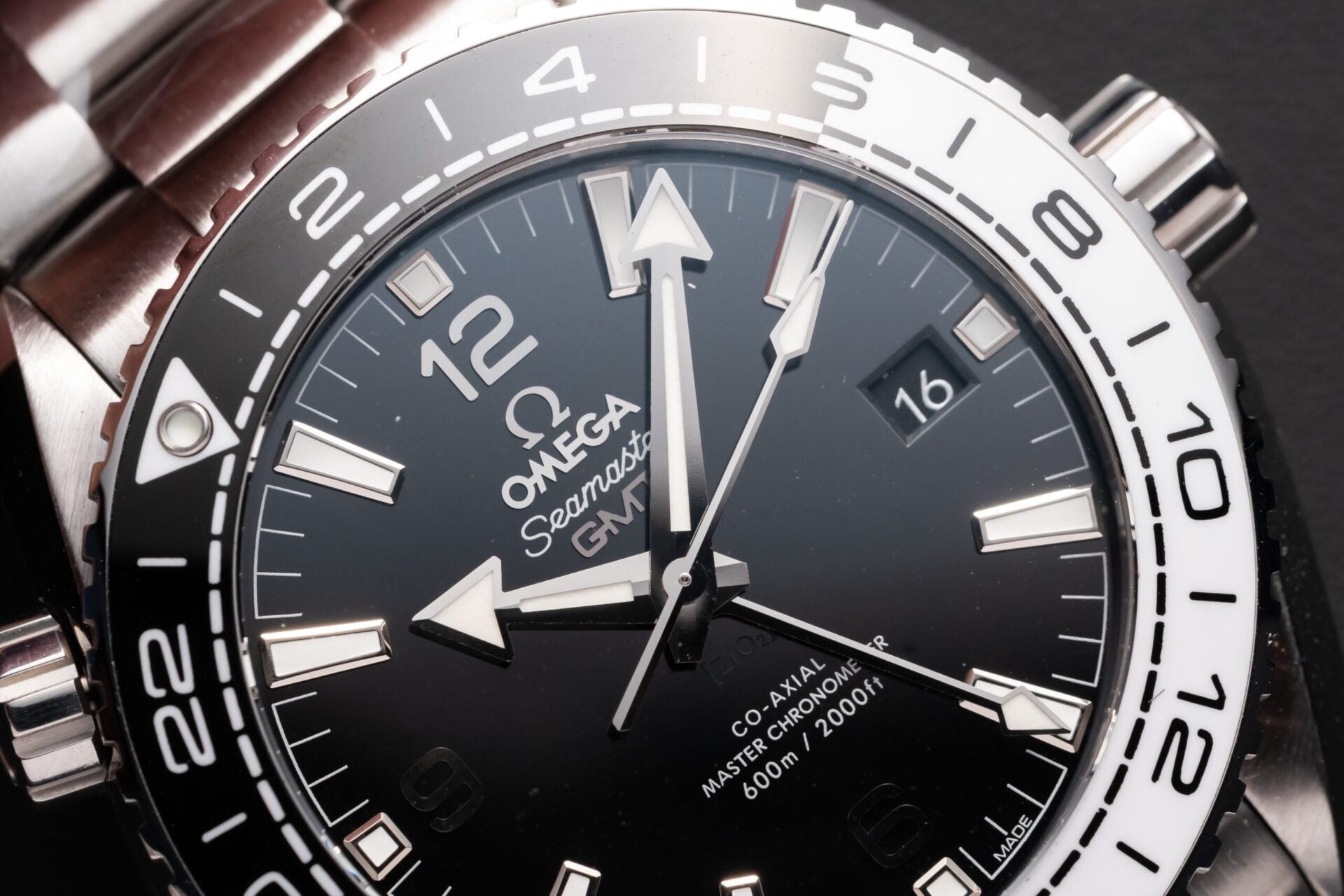 Omega Watch Seamaster Planet Ocean 600m Black Dial 43.5mm - Image 4