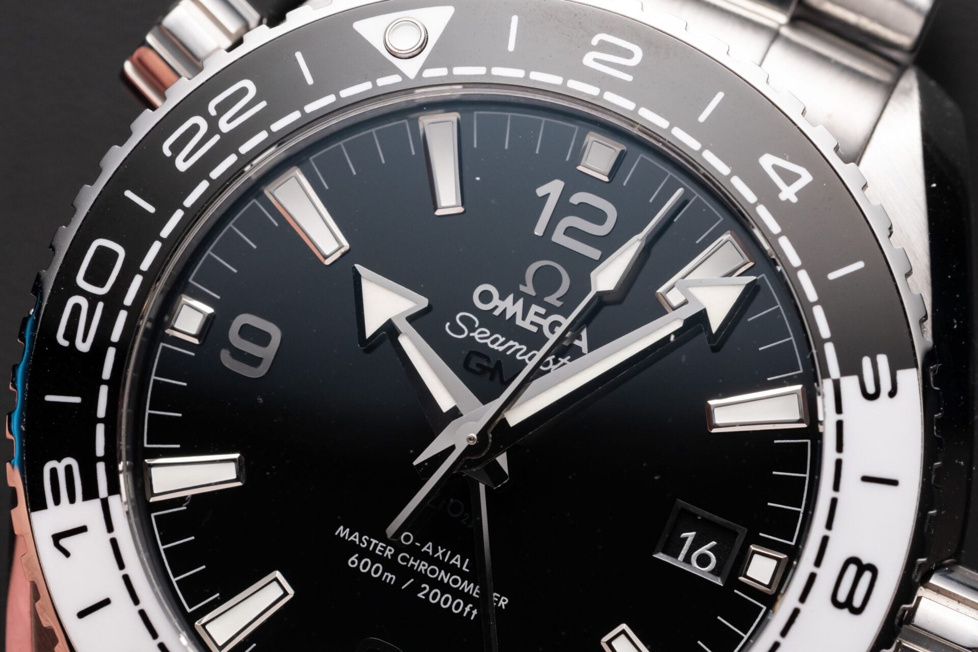 Omega Watch Seamaster Planet Ocean 600m Black Dial 43.5mm - Image 3
