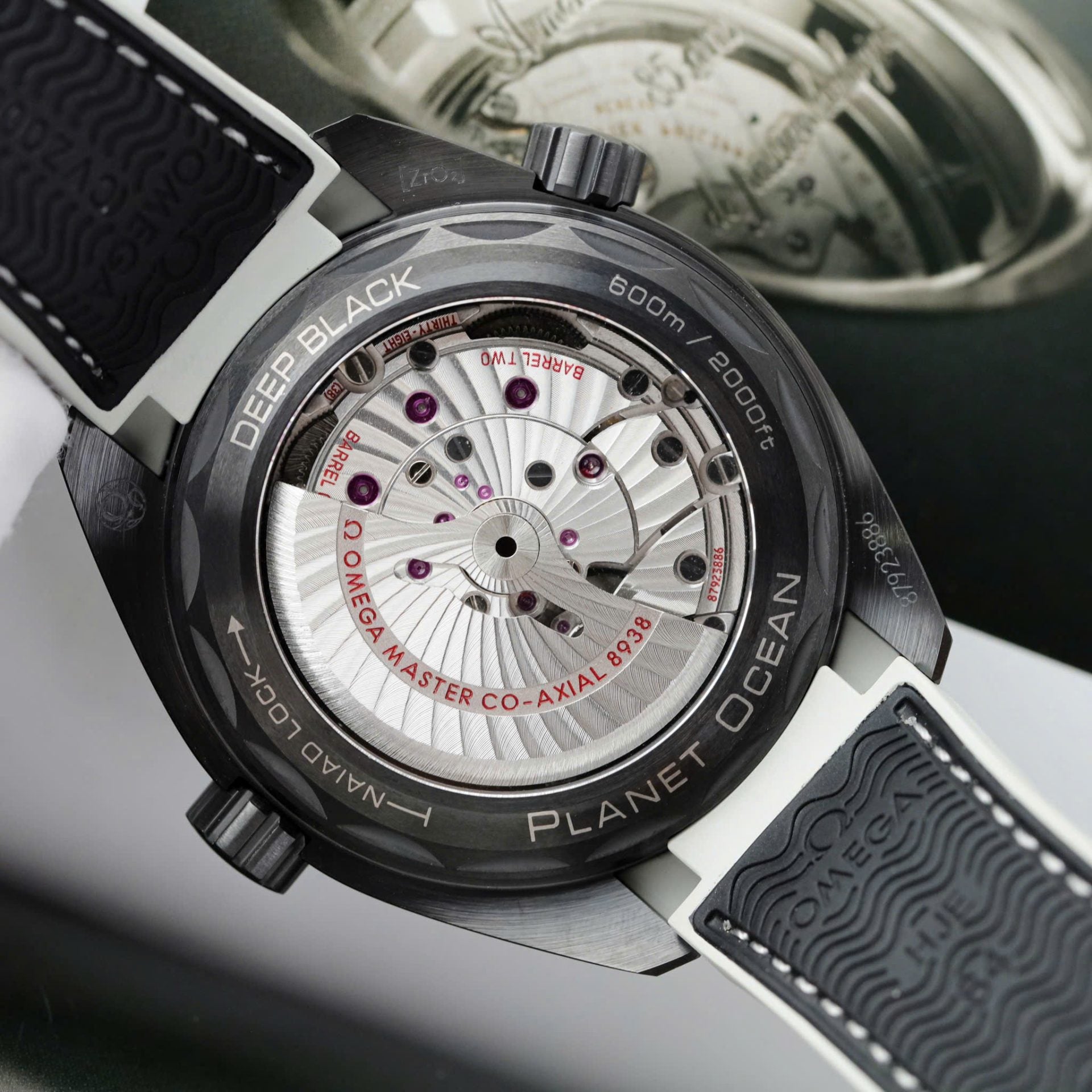 Omega Seamaster Planet Ocean Worldtimer Watch Black Ceramic 45.5mm - Image 7