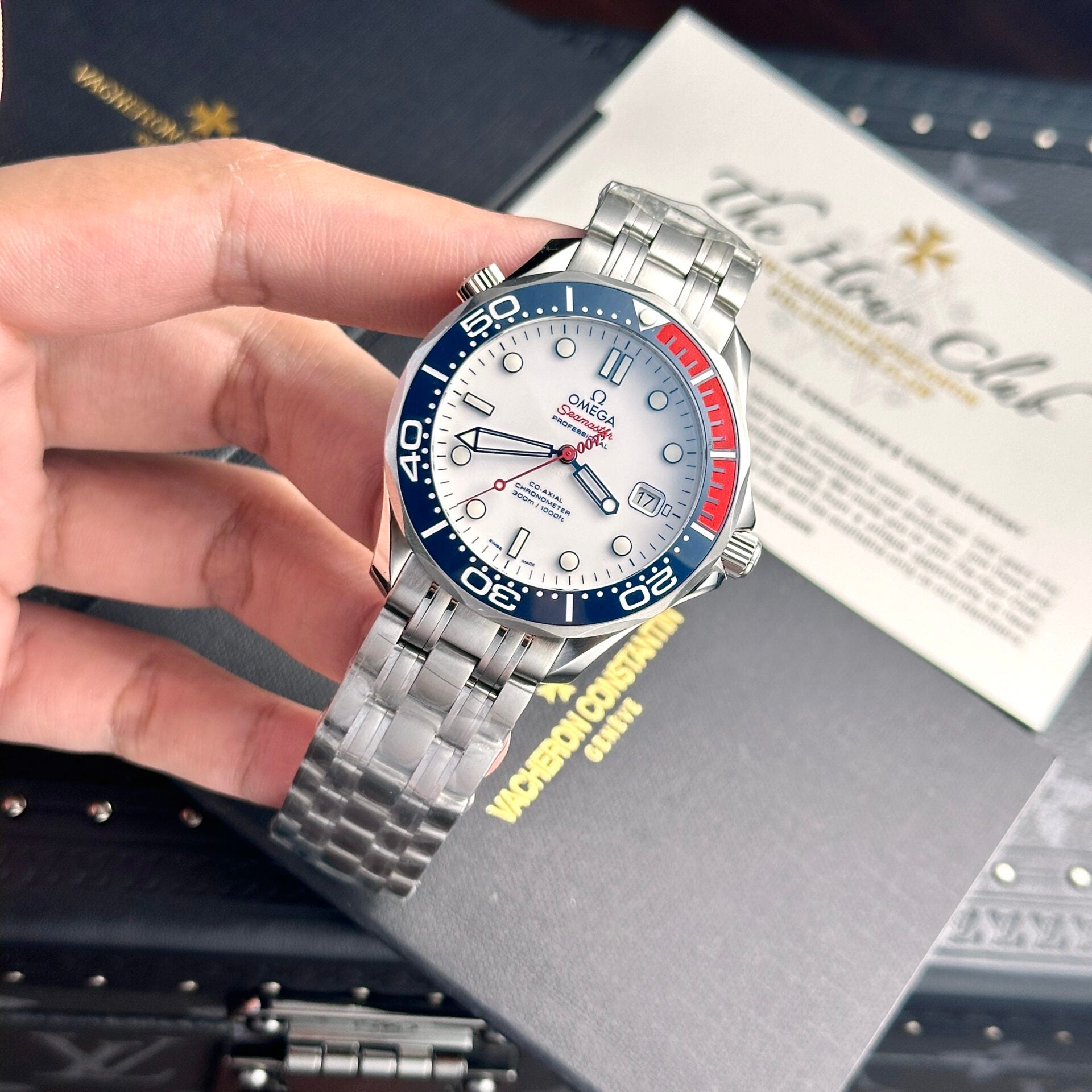 Omega Seamaster Profesional 007 Watch 41mm - Image 3