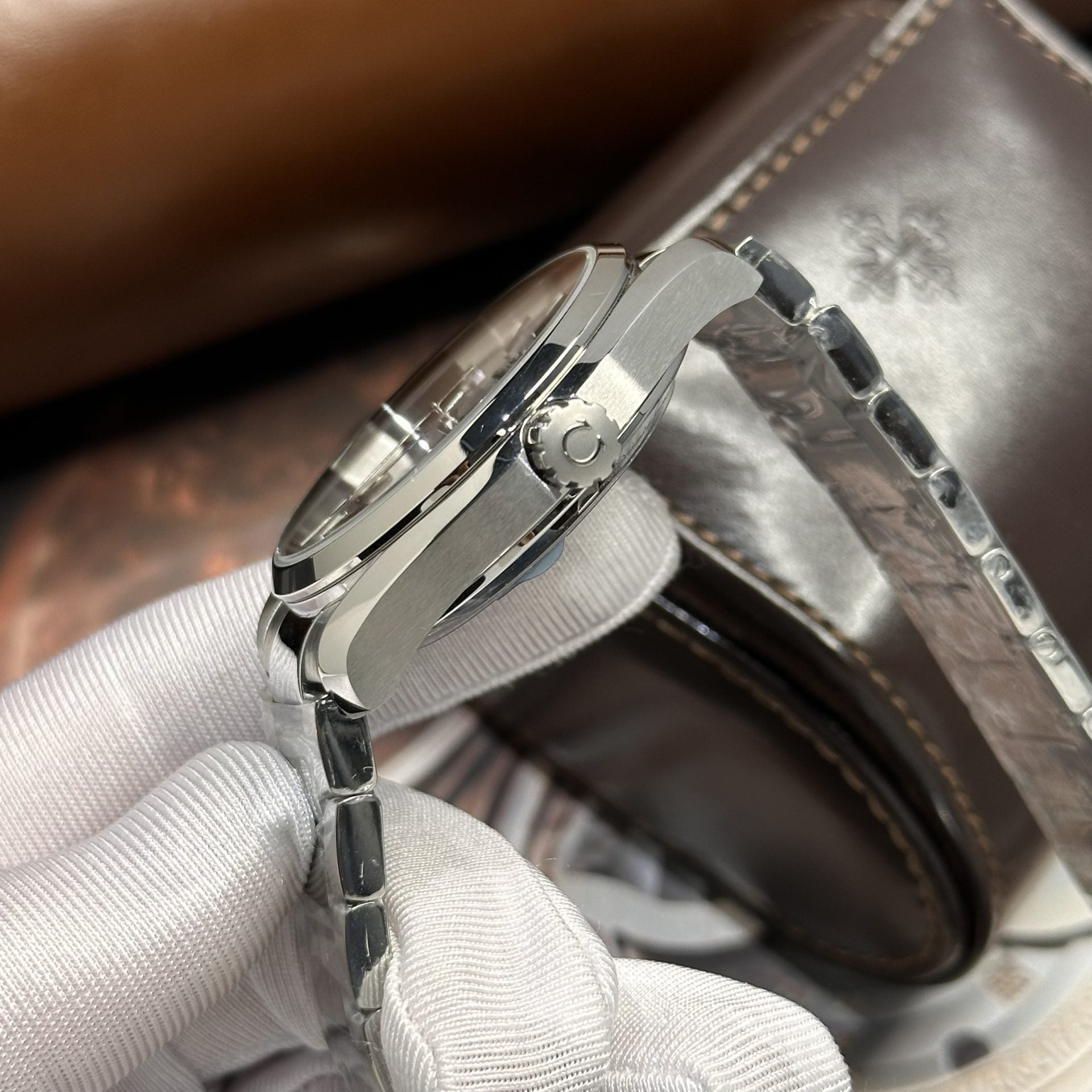 Omega Seamaster Watch Blue Dial 41mm - Image 4