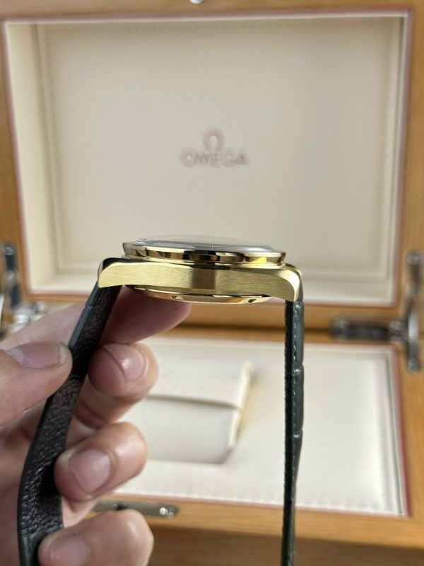 Omega Speedmaster Moonwatch Watch Green Dial 44mm - Image 6