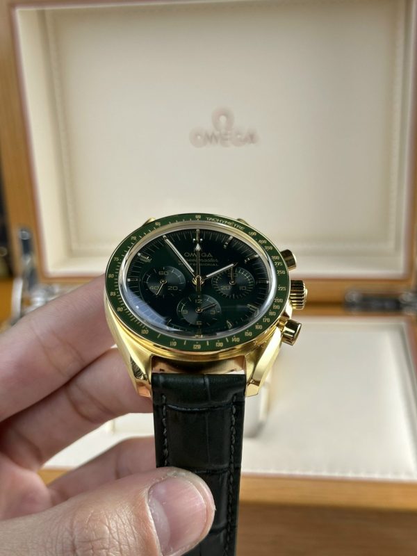 Omega Speedmaster Moonwatch Watch Green Dial 44mm - Image 3