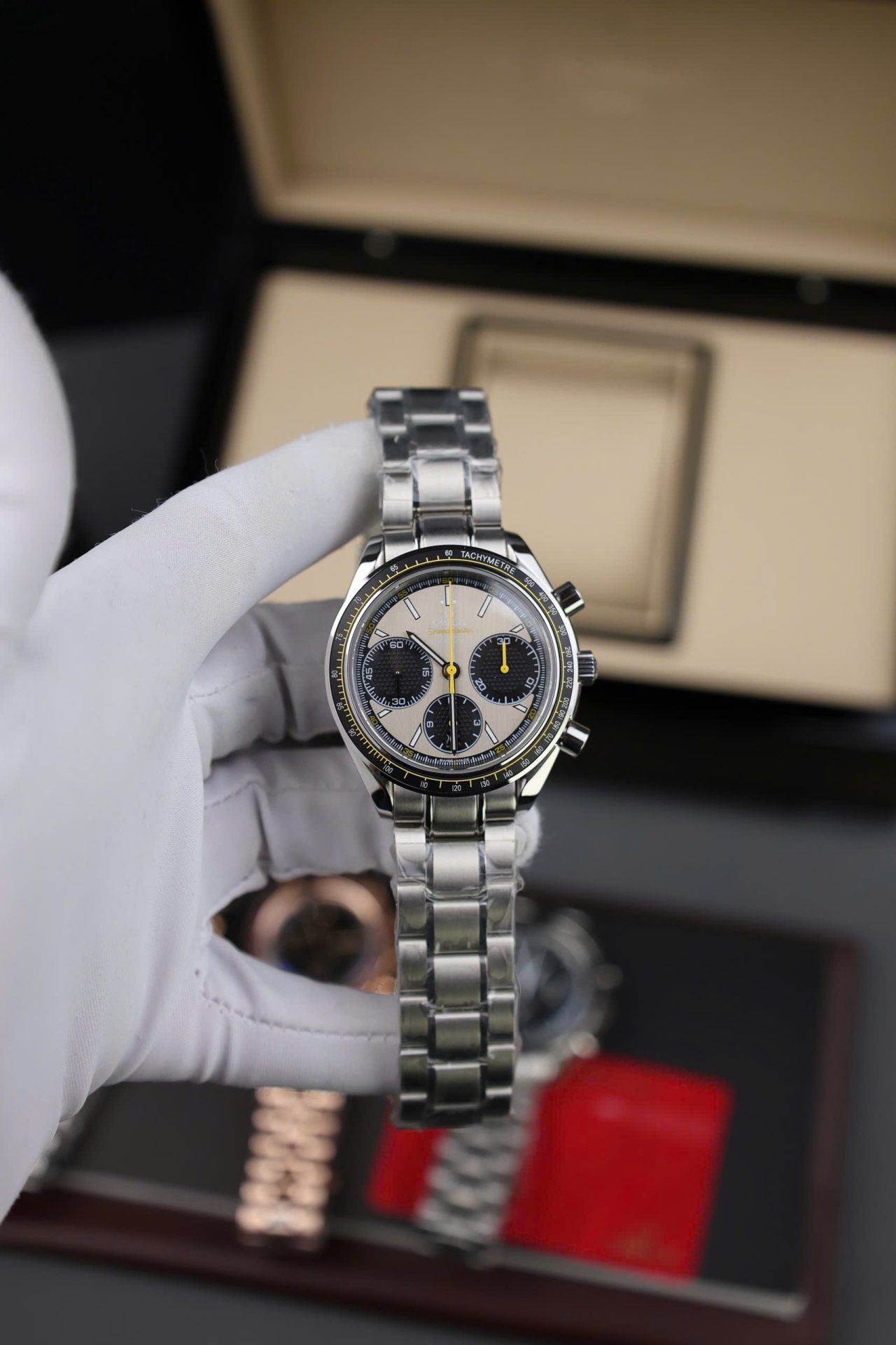 Omega Speedmaster Watch Racing Chronograph Gray Dial 40mm