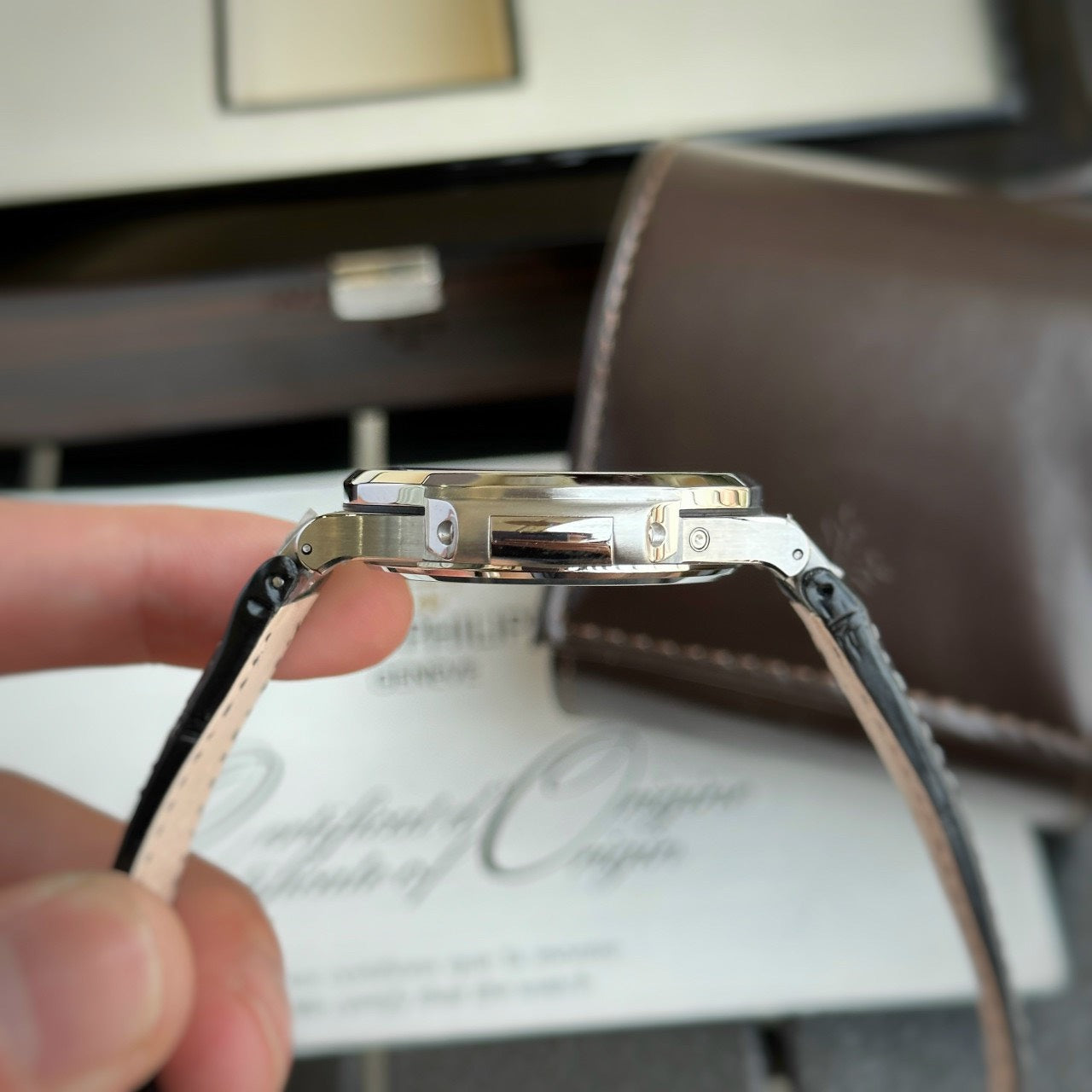 Patek Philippe 5712 Watch Grey Dial 40mm - Image 6