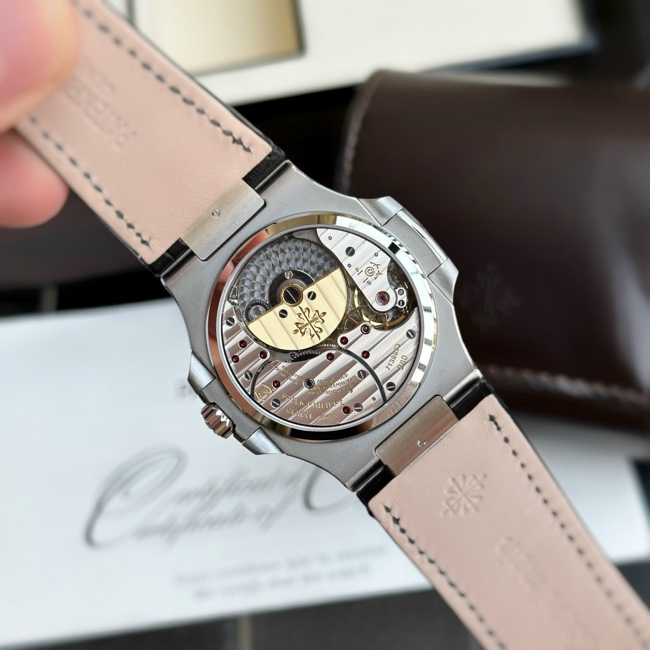 Patek Philippe 5712 Watch Grey Dial 40mm - Image 7